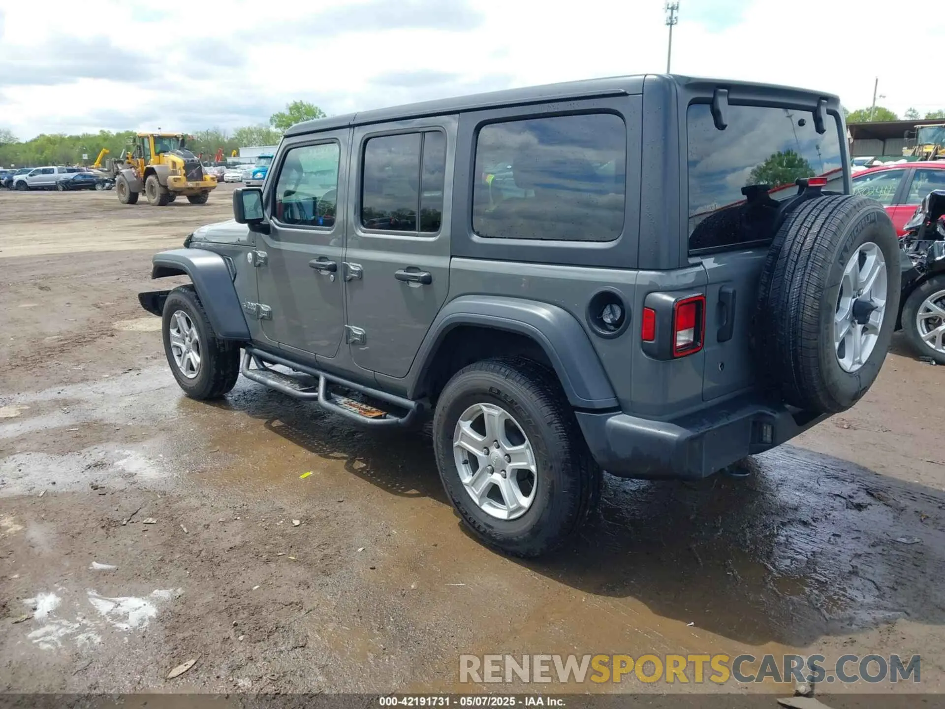 3 Photograph of a damaged car 1C4HJXDG6LW242311 JEEP WRANGLER UNLIMITED 2020