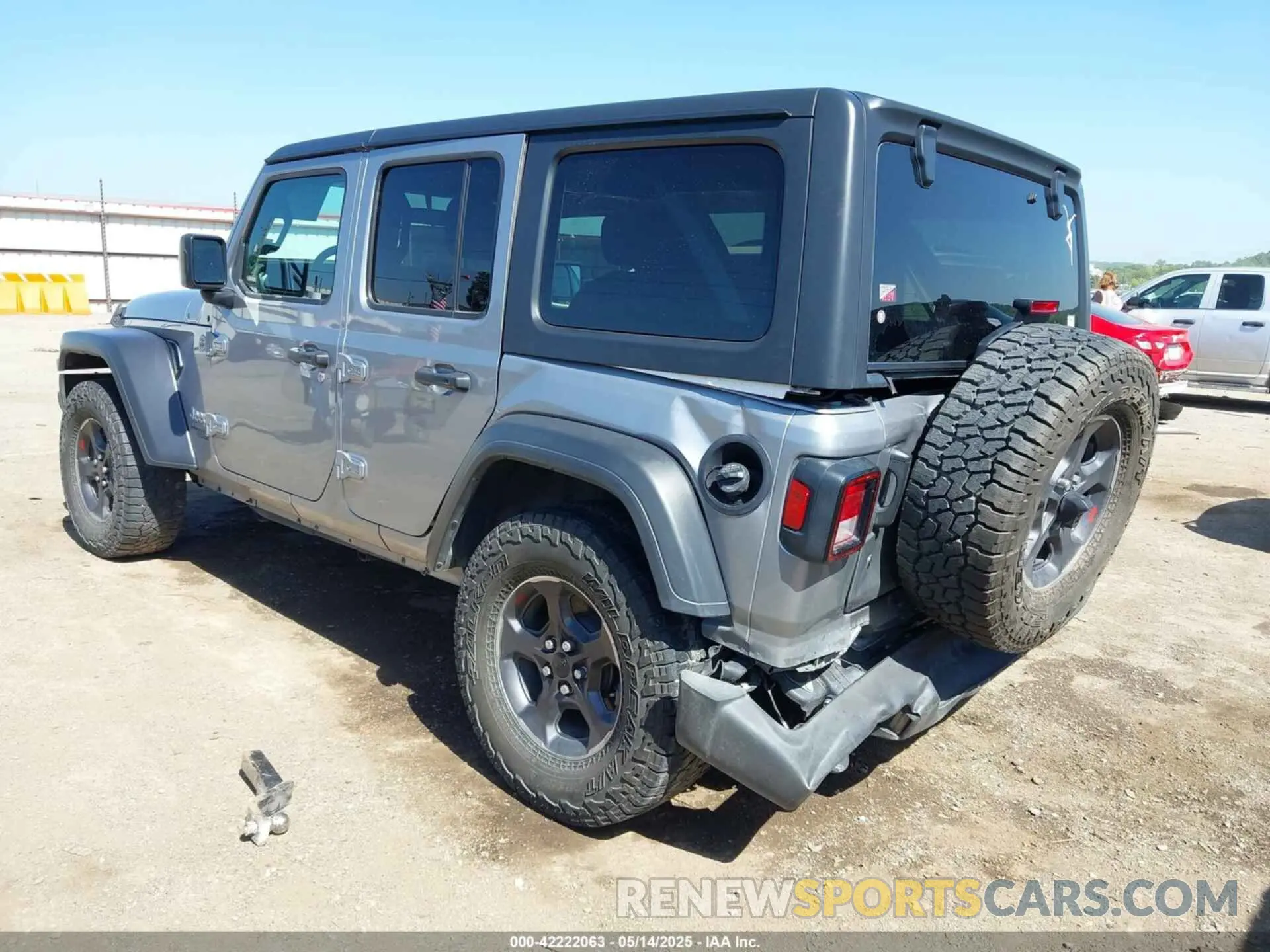 3 Photograph of a damaged car 1C4HJXDG6LW286440 JEEP WRANGLER UNLIMITED 2020