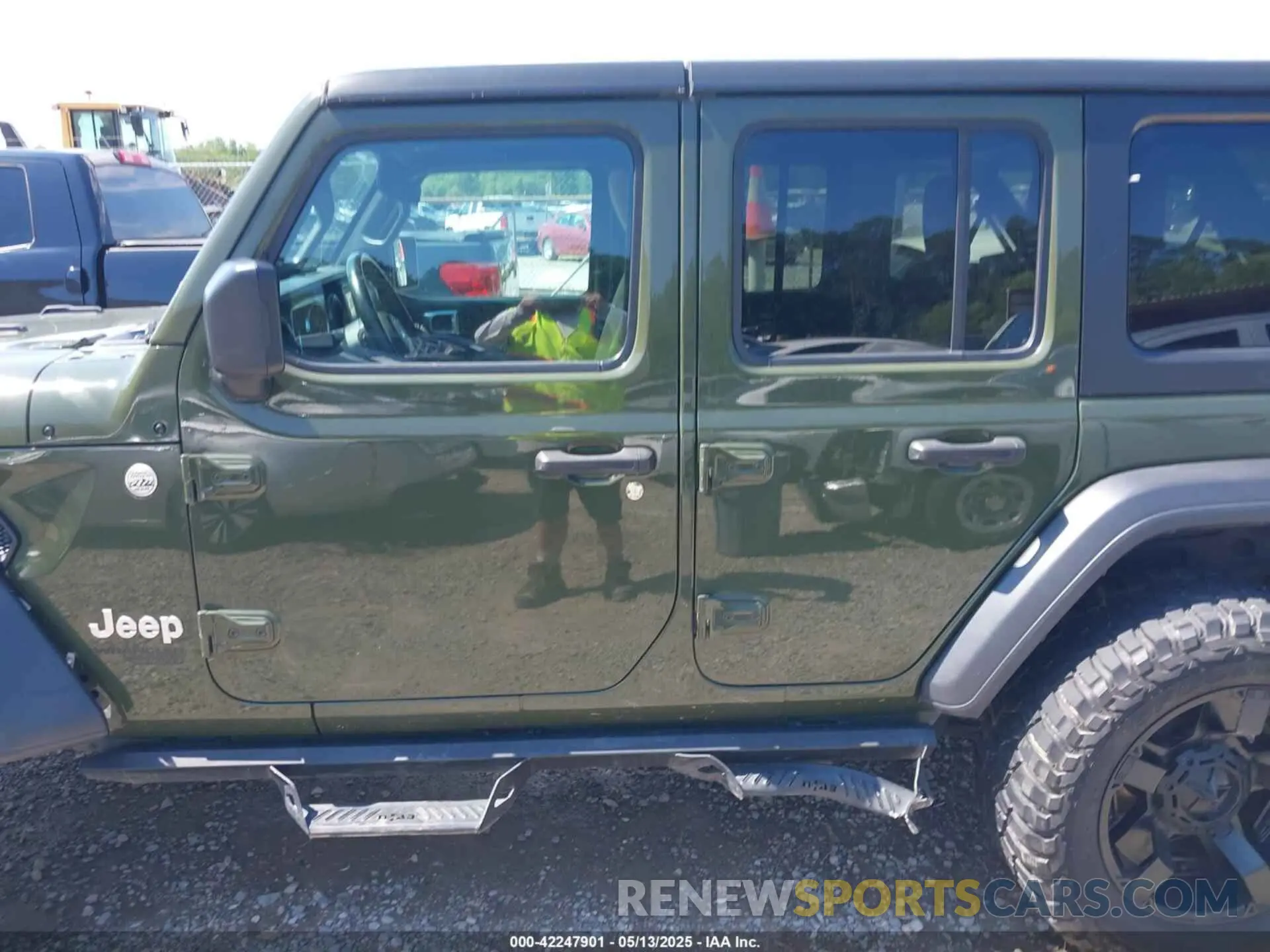 14 Фотография поврежденного автомобиля 1C4HJXDG7LW323902 JEEP WRANGLER UNLIMITED 2020