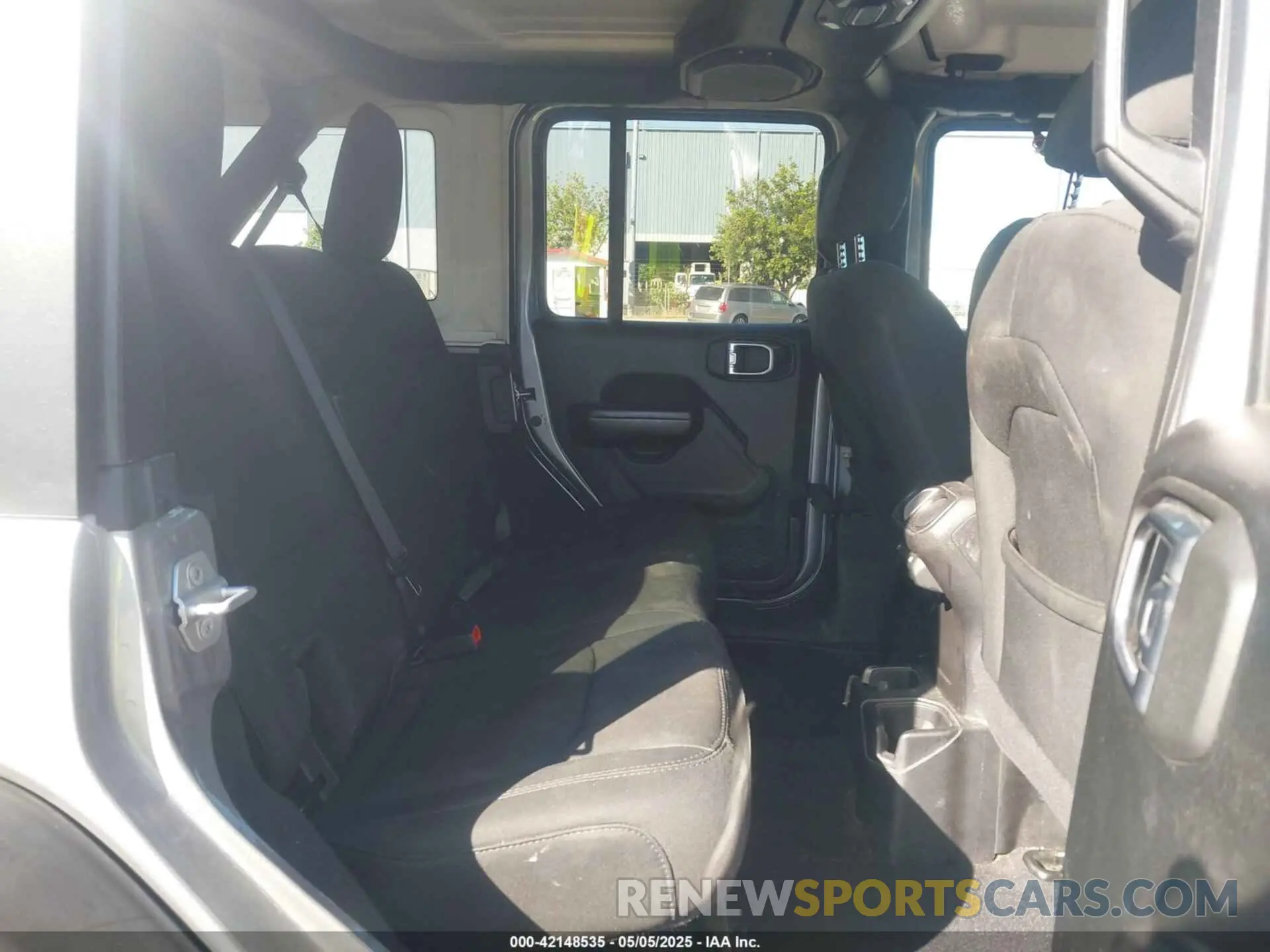 8 Фотография поврежденного автомобиля 1C4HJXDG8LW177056 JEEP WRANGLER UNLIMITED 2020