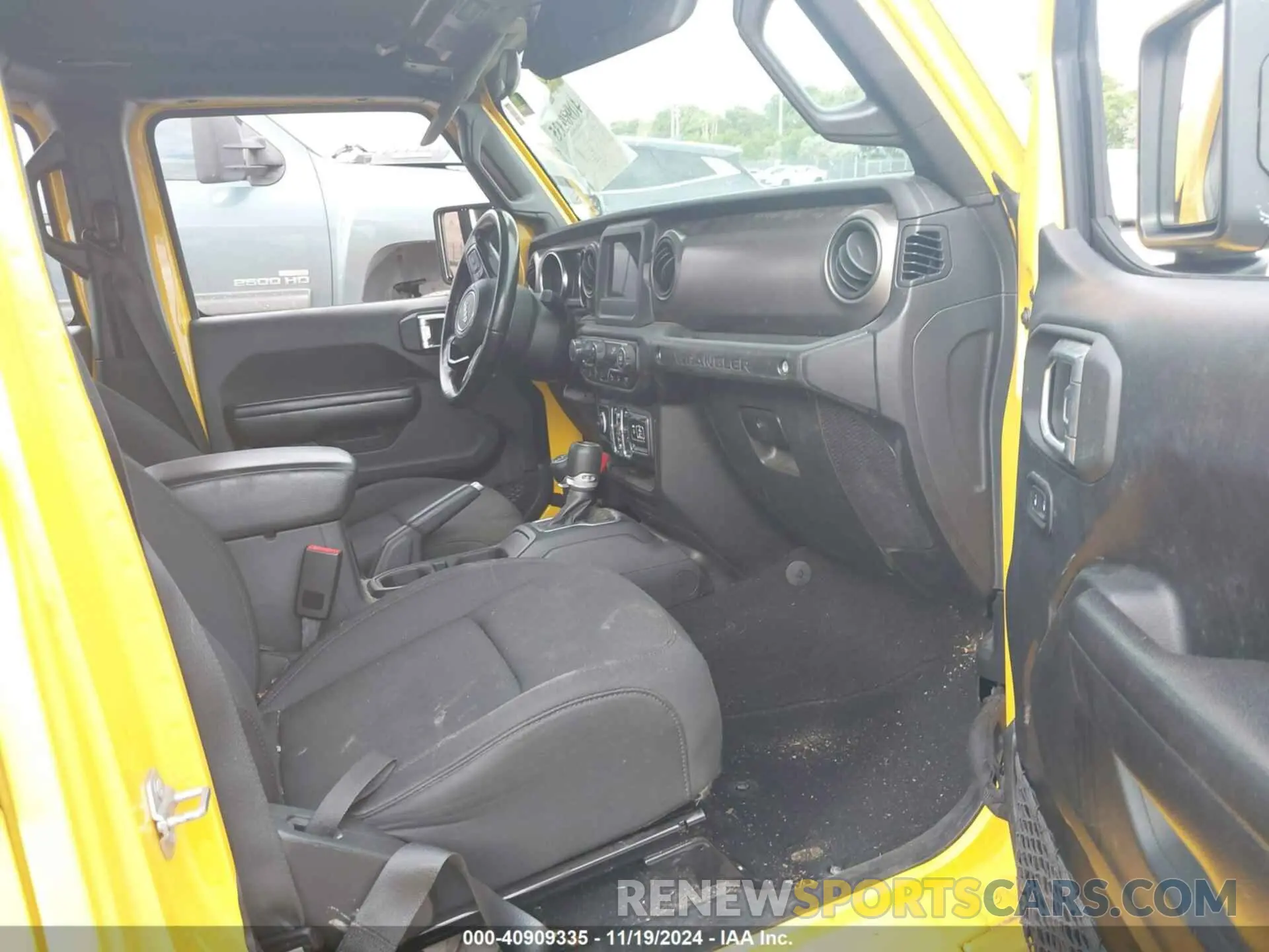 5 Фотография поврежденного автомобиля 1C4HJXDG8LW215899 JEEP WRANGLER UNLIMITED 2020