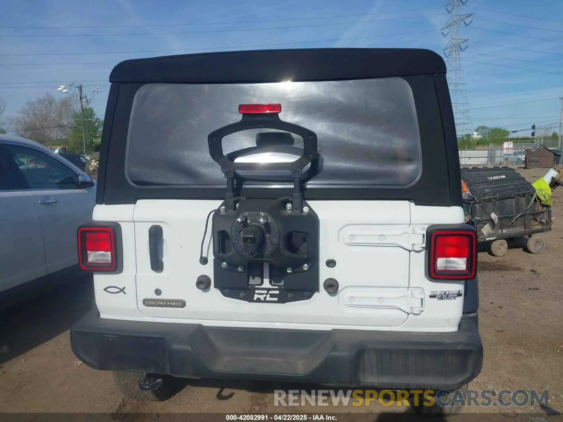 16 Photograph of a damaged car 1C4HJXDG8LW238311 JEEP WRANGLER UNLIMITED 2020