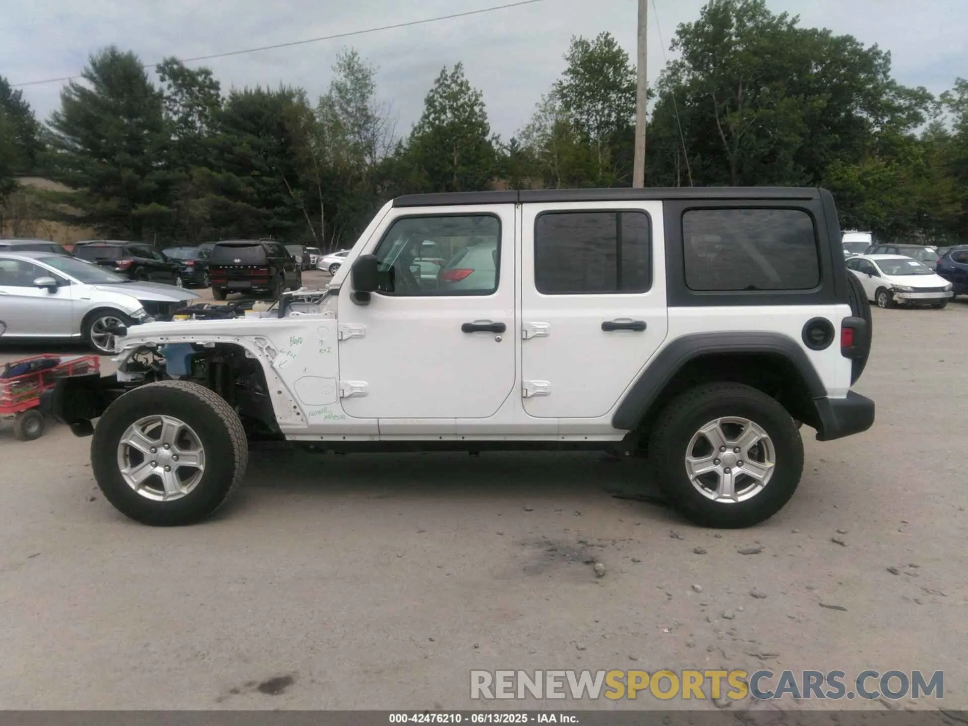 14 Фотография поврежденного автомобиля 1C4HJXDG9LW102950 JEEP WRANGLER UNLIMITED 2020