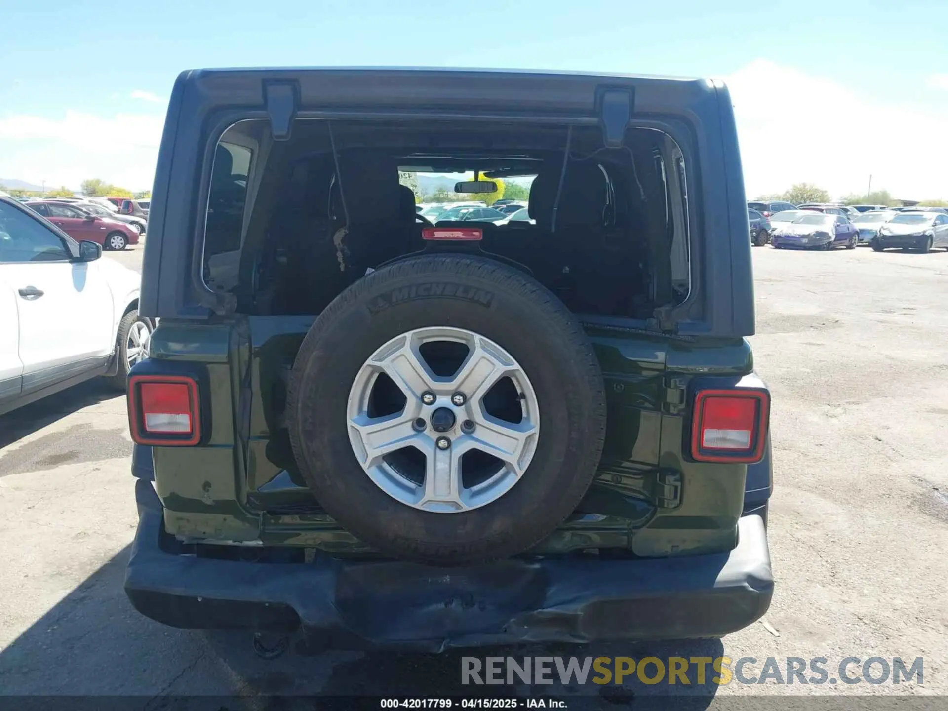 17 Фотография поврежденного автомобиля 1C4HJXDG9LW329796 JEEP WRANGLER UNLIMITED 2020