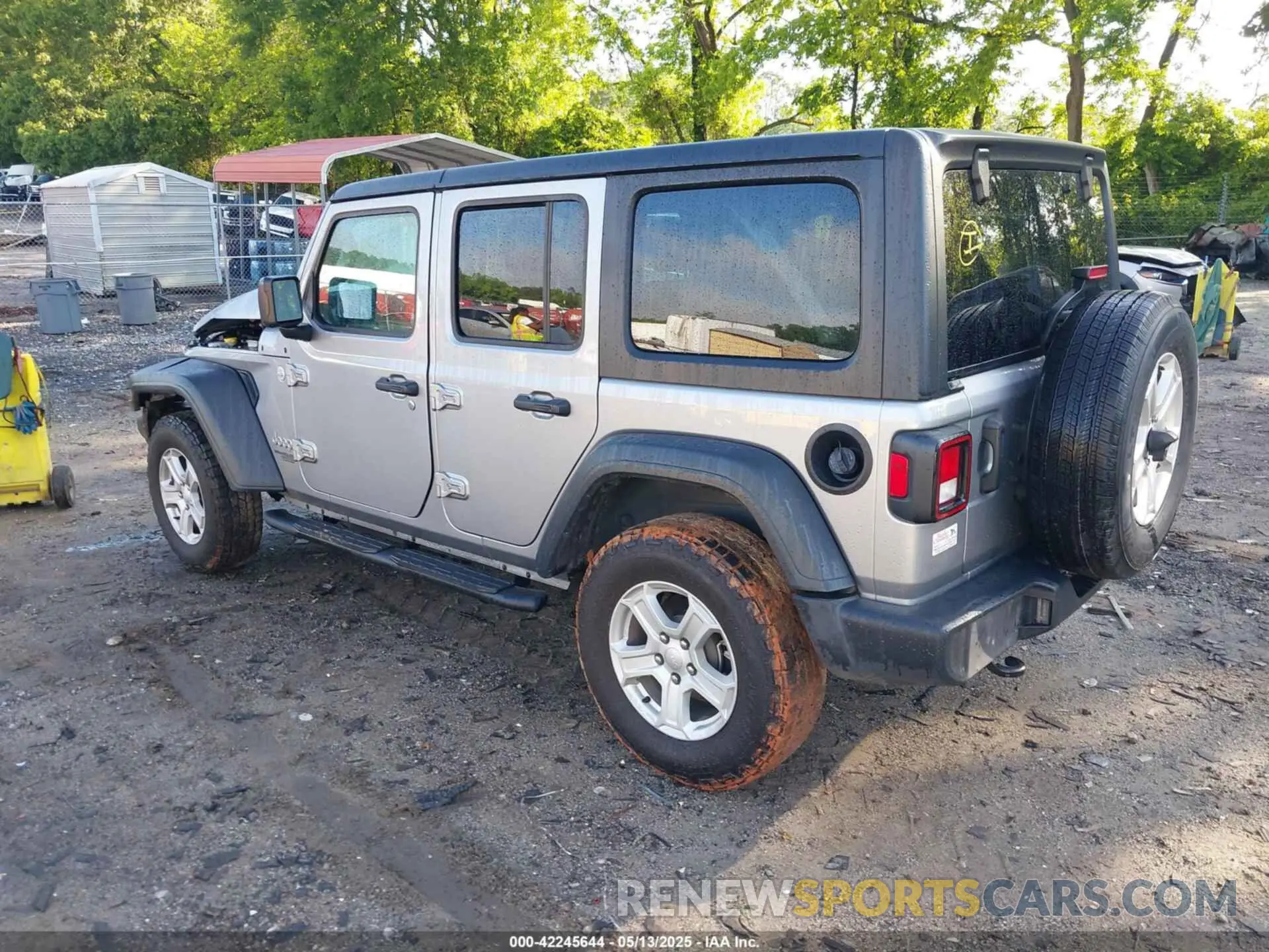 3 Photograph of a damaged car 1C4HJXDGXLW325708 JEEP WRANGLER UNLIMITED 2020