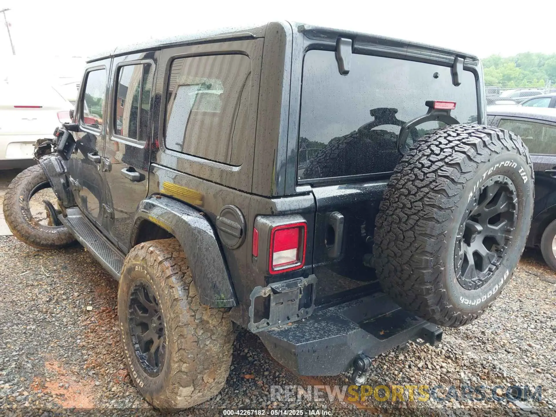 3 Фотография поврежденного автомобиля 1C4HJXDM8LW320626 JEEP WRANGLER UNLIMITED 2020