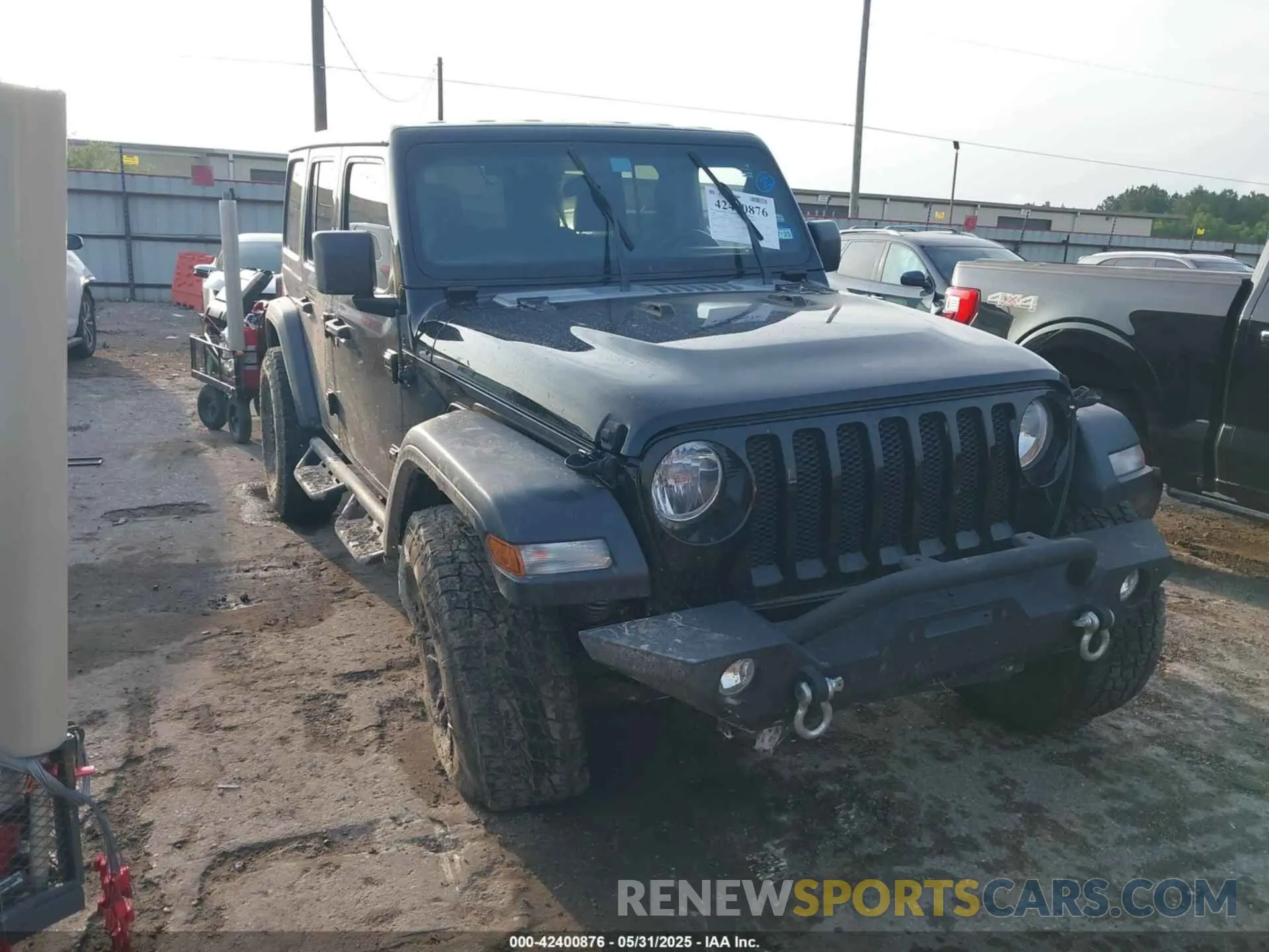 1 Photograph of a damaged car 1C4HJXDN2LW165046 JEEP WRANGLER UNLIMITED 2020
