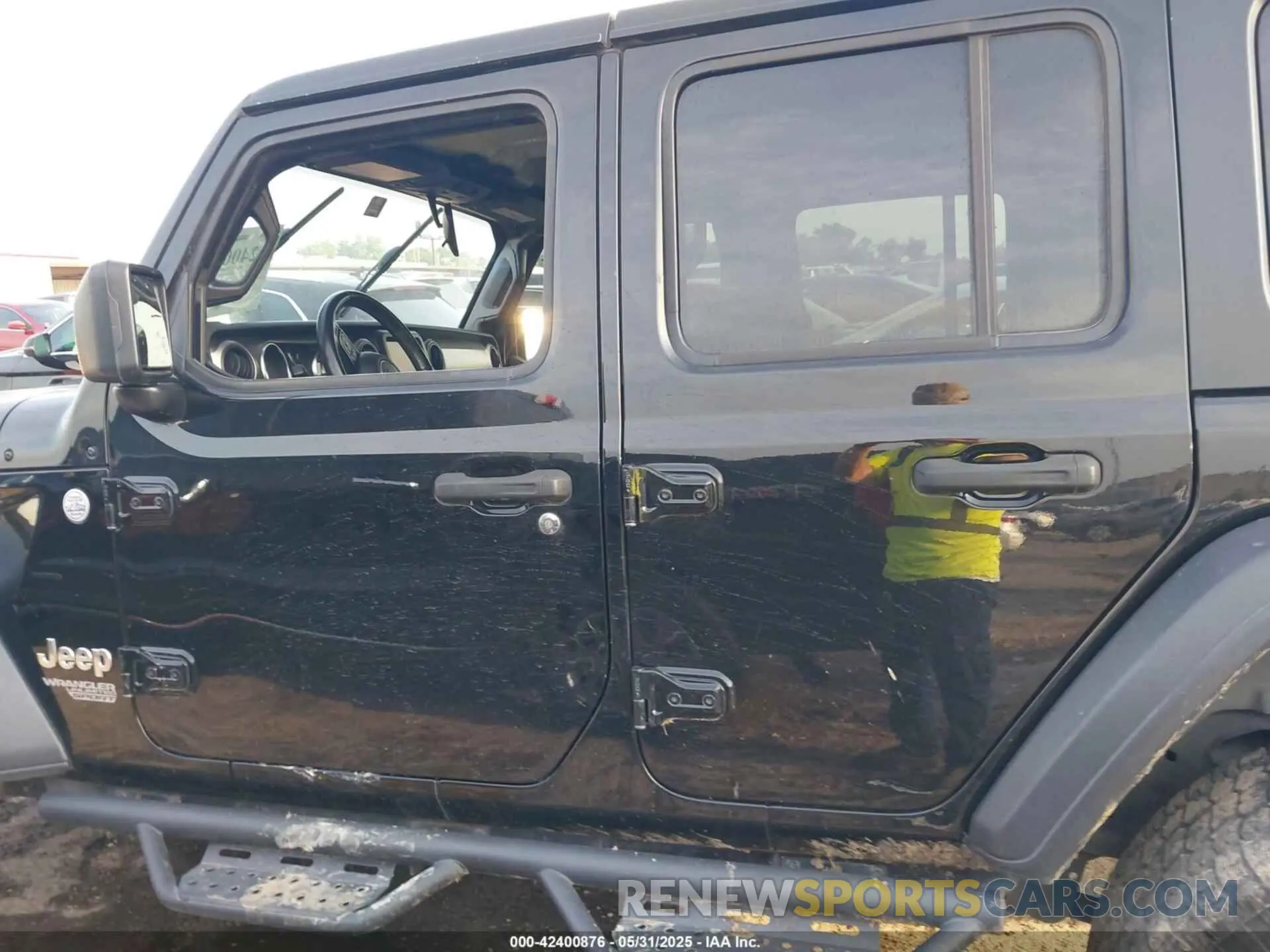 14 Photograph of a damaged car 1C4HJXDN2LW165046 JEEP WRANGLER UNLIMITED 2020