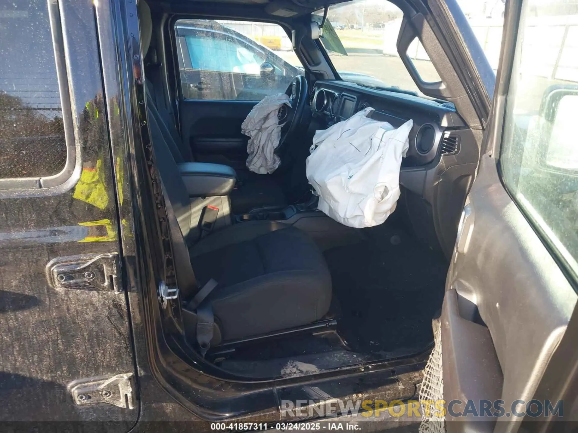 5 Photograph of a damaged car 1C4HJXDN2LW237878 JEEP WRANGLER UNLIMITED 2020