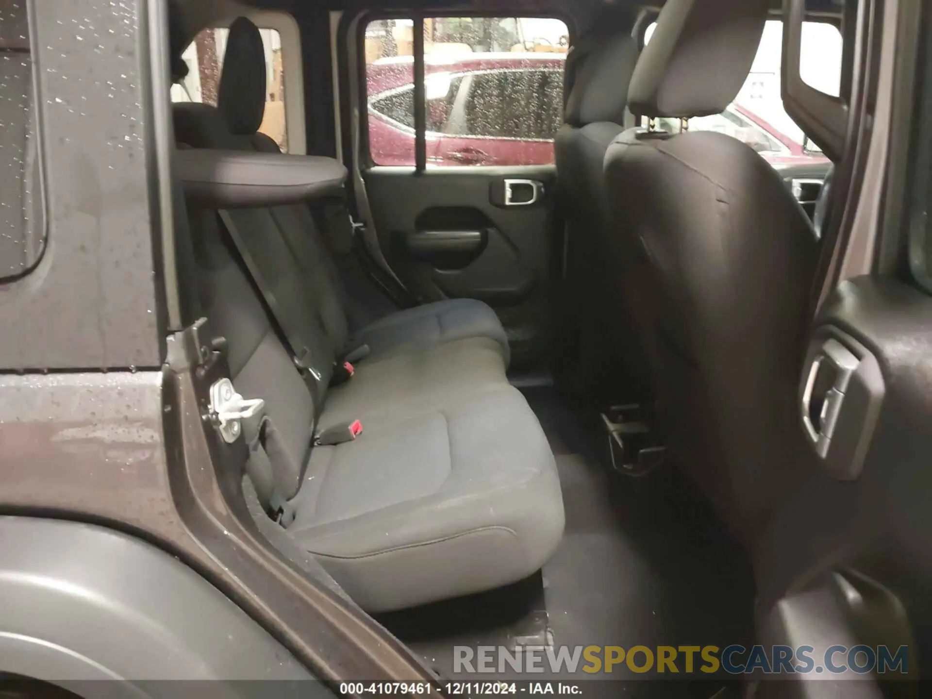 8 Photograph of a damaged car 1C4HJXDN2LW345787 JEEP WRANGLER UNLIMITED 2020