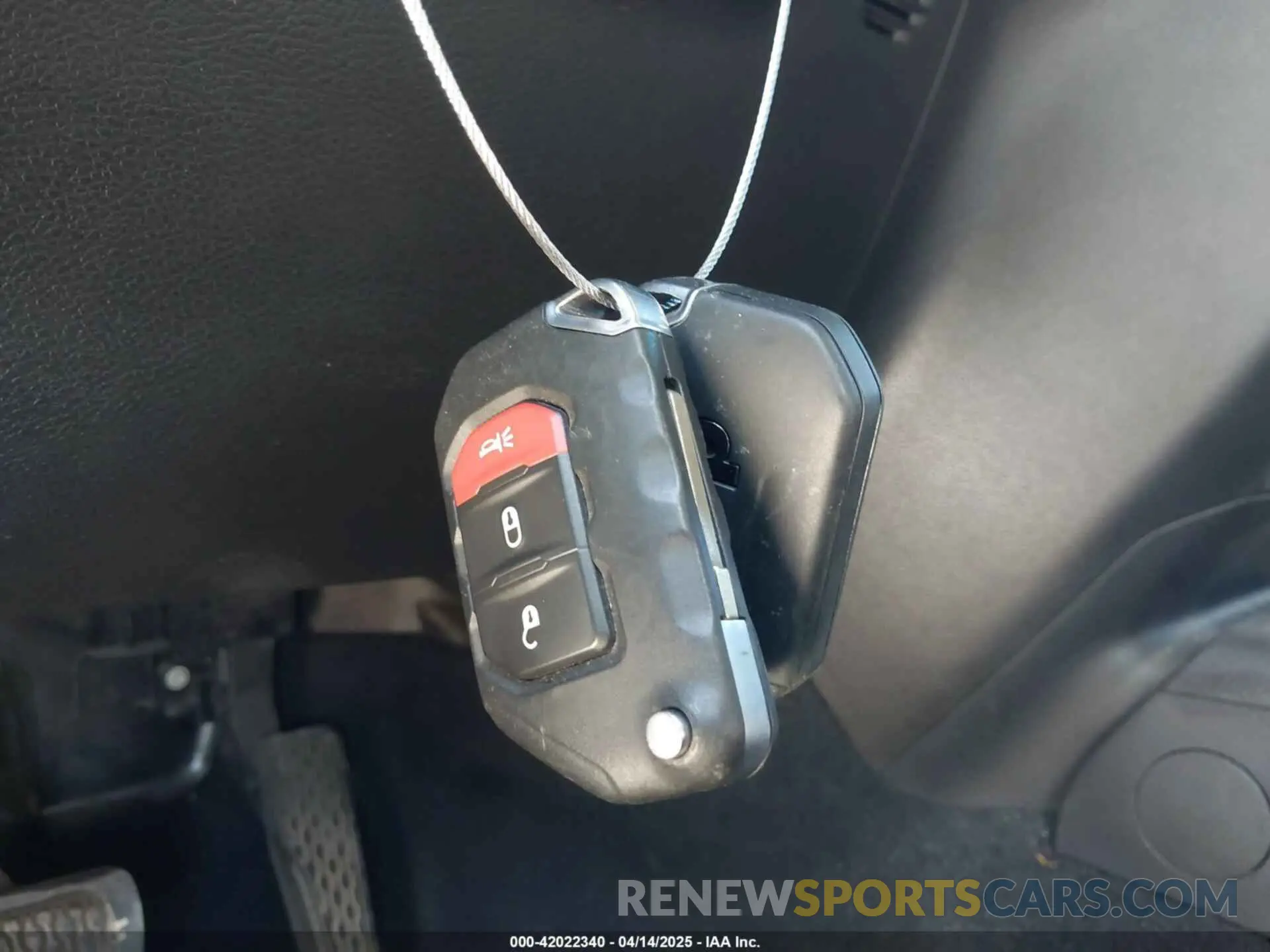 11 Photograph of a damaged car 1C4HJXDN3LW337617 JEEP WRANGLER UNLIMITED 2020