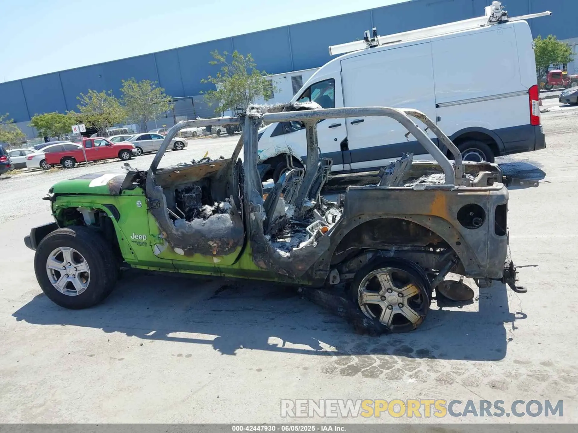 13 Photograph of a damaged car 1C4HJXDN5LW126953 JEEP WRANGLER UNLIMITED 2020