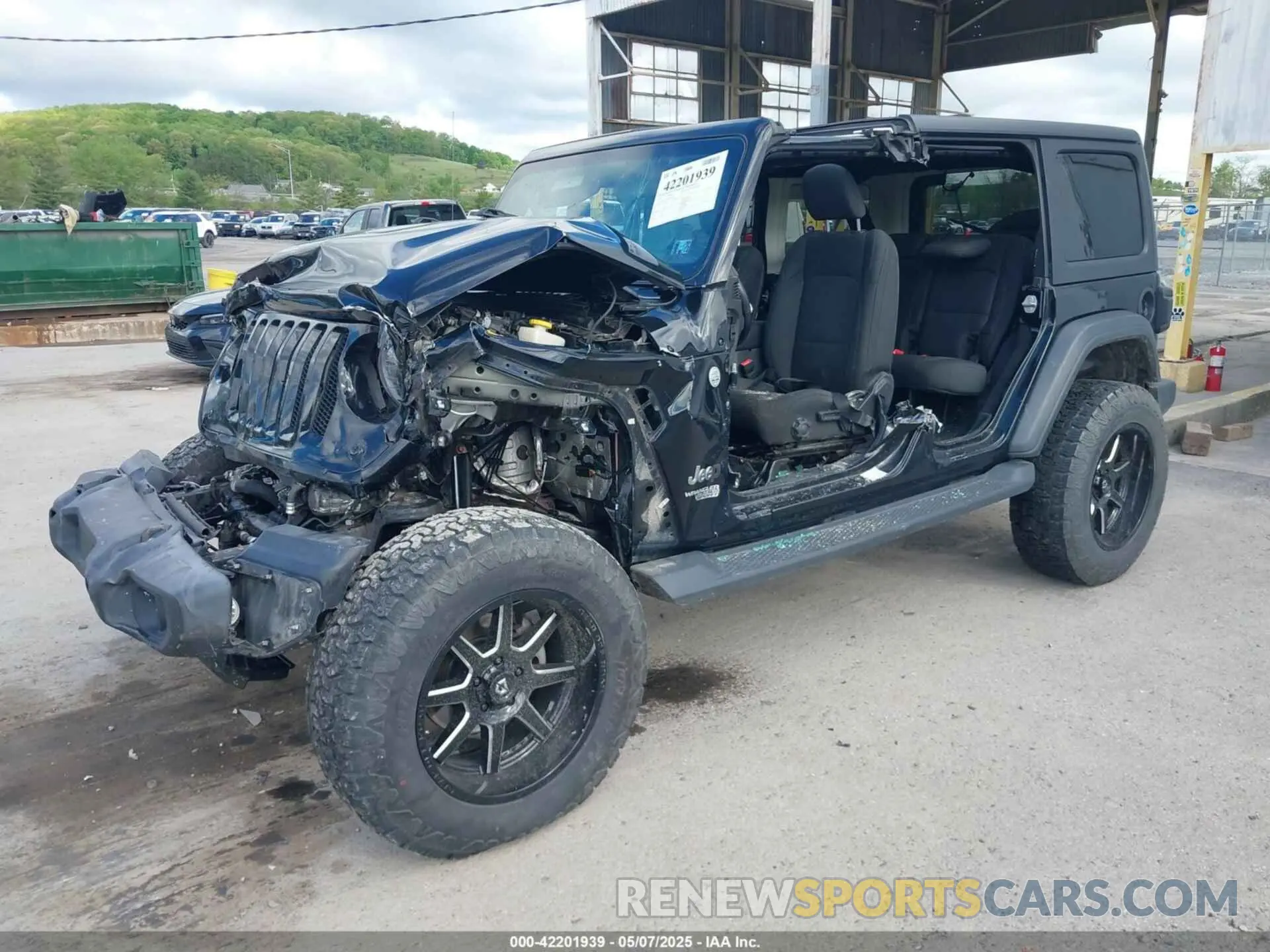 2 Фотография поврежденного автомобиля 1C4HJXDN6LW204513 JEEP WRANGLER UNLIMITED 2020