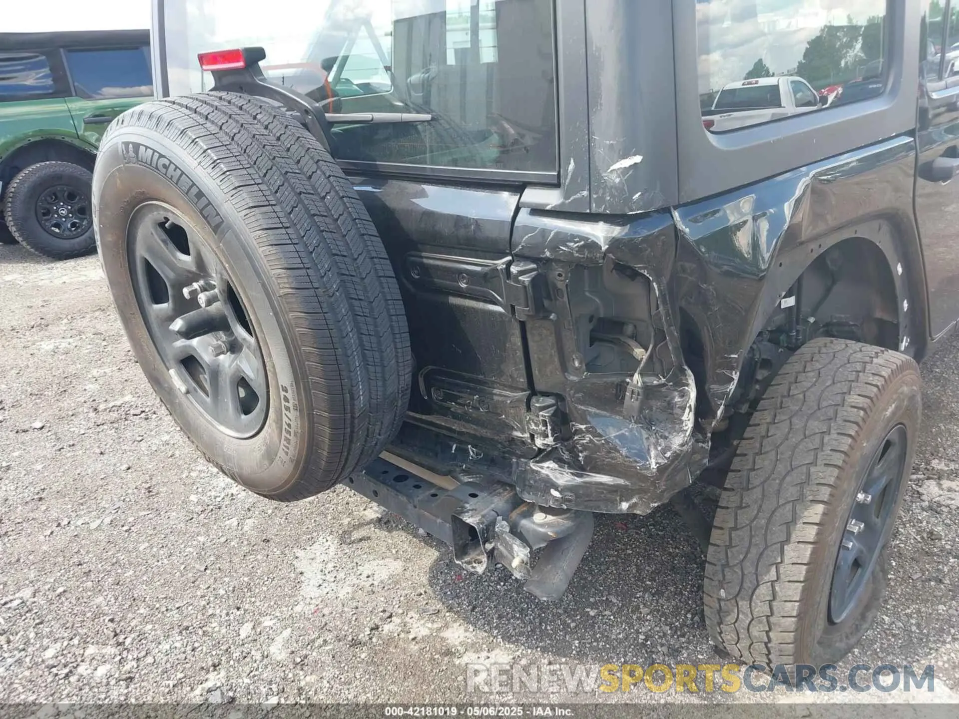 20 Photograph of a damaged car 1C4HJXDN7LW130390 JEEP WRANGLER UNLIMITED 2020