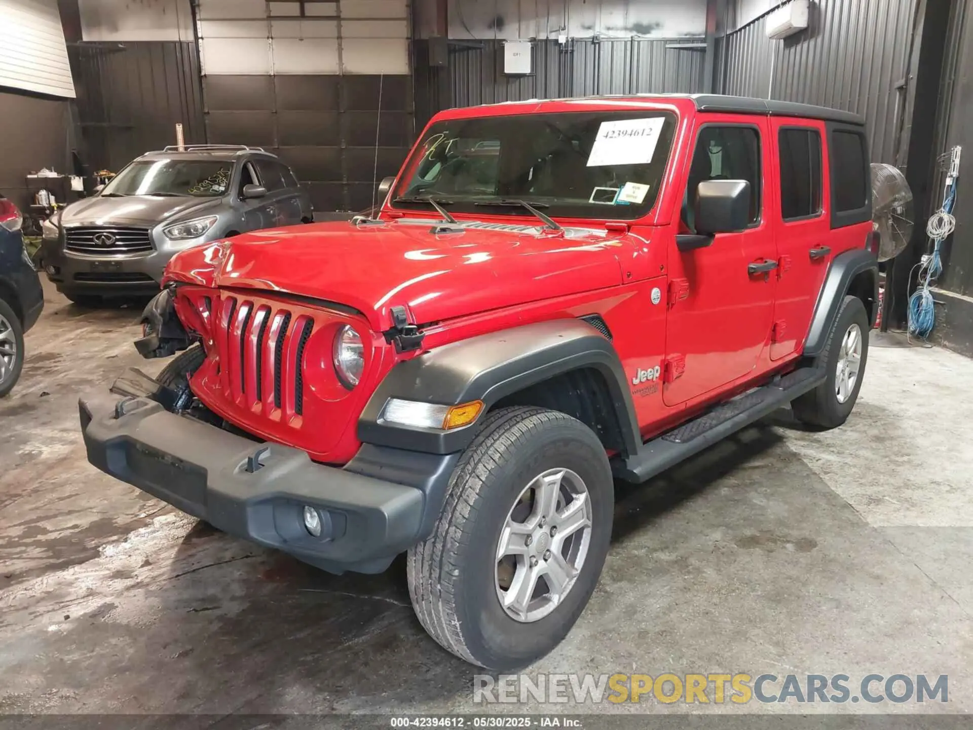 2 Photograph of a damaged car 1C4HJXDNXLW139651 JEEP WRANGLER UNLIMITED 2020
