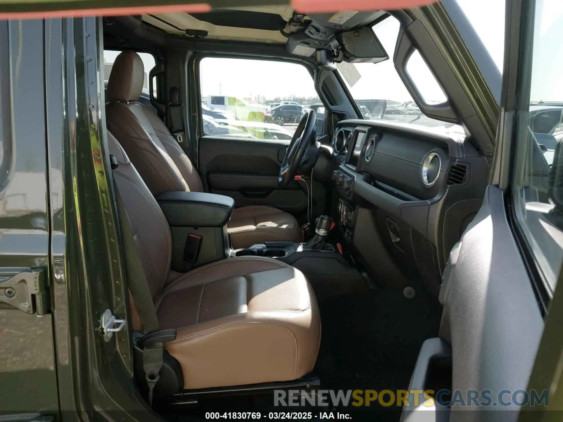 5 Photograph of a damaged car 1C4HJXEG8LW283103 JEEP WRANGLER UNLIMITED 2020