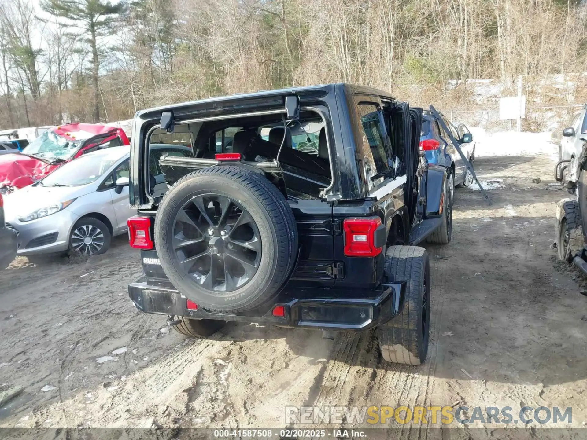 16 Photograph of a damaged car 1C4HJXEG8LW318626 JEEP WRANGLER UNLIMITED 2020