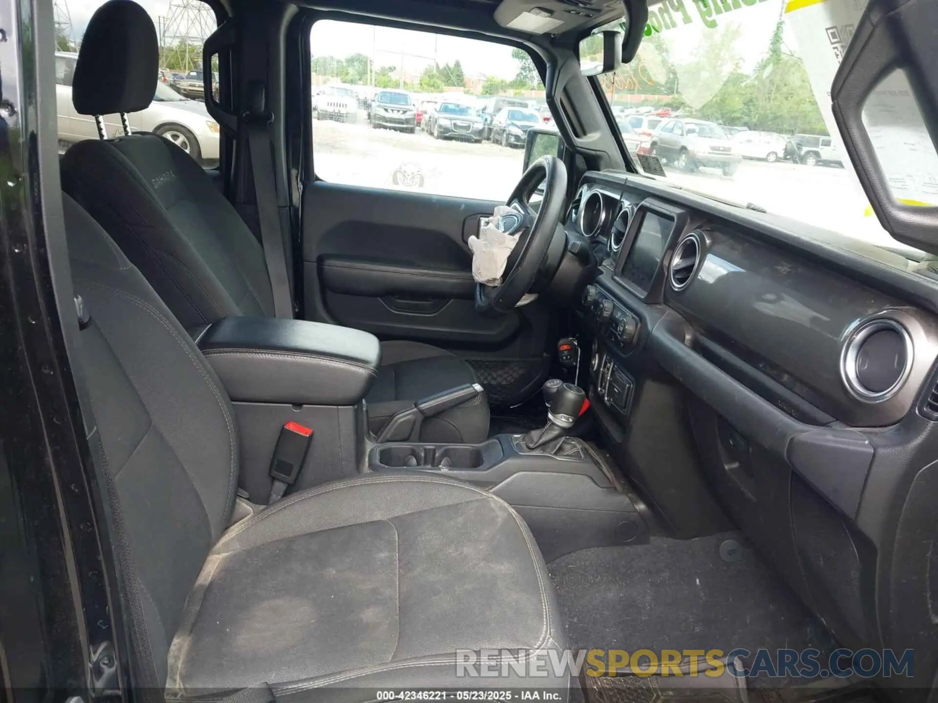 5 Photograph of a damaged car 1C4HJXEN0LW157266 JEEP WRANGLER UNLIMITED 2020