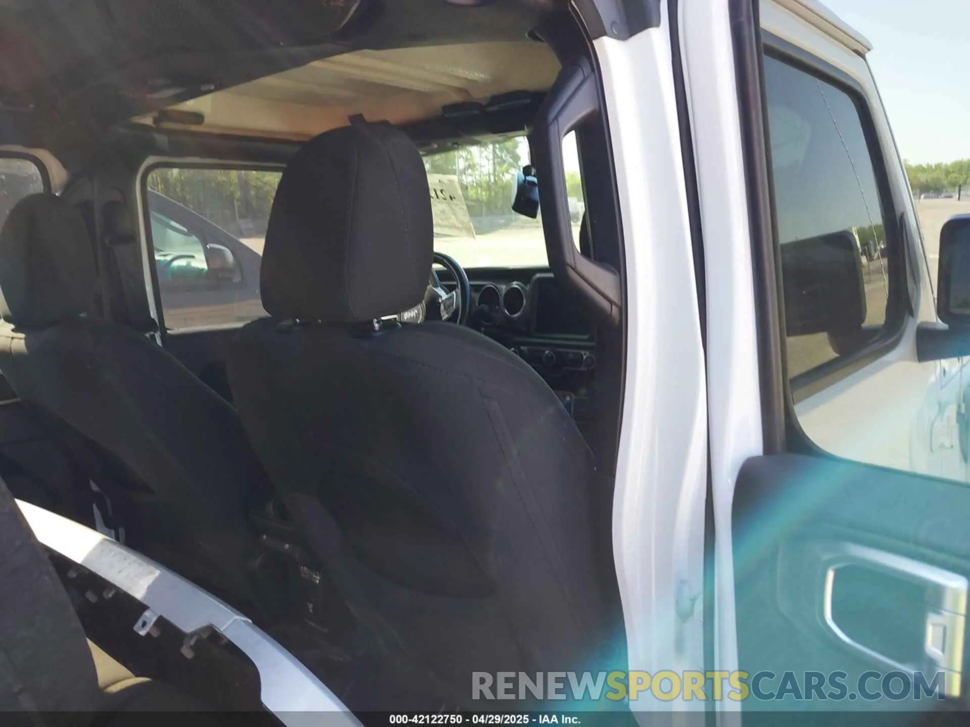 8 Фотография поврежденного автомобиля 1C4HJXEN1LW152769 JEEP WRANGLER UNLIMITED 2020