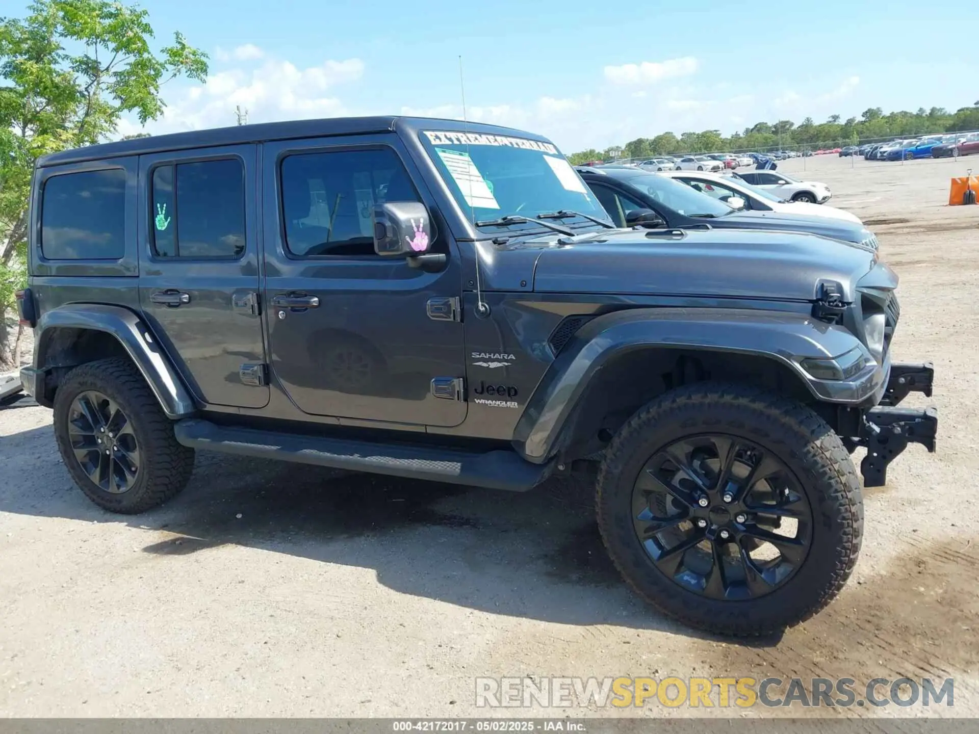 14 Photograph of a damaged car 1C4HJXEN2LW325103 JEEP WRANGLER UNLIMITED 2020