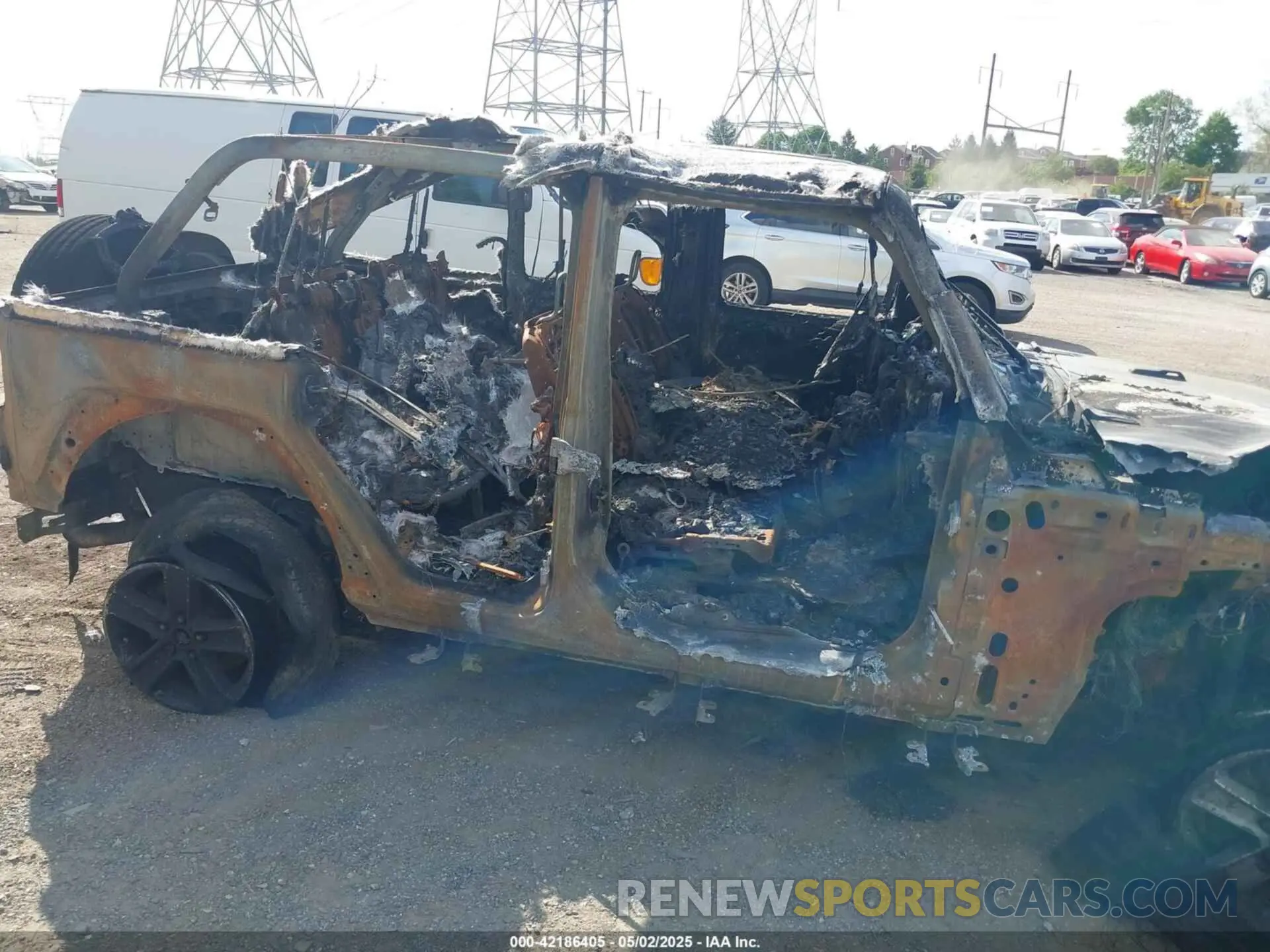 6 Photograph of a damaged car 1C4HJXEN3LW105453 JEEP WRANGLER UNLIMITED 2020