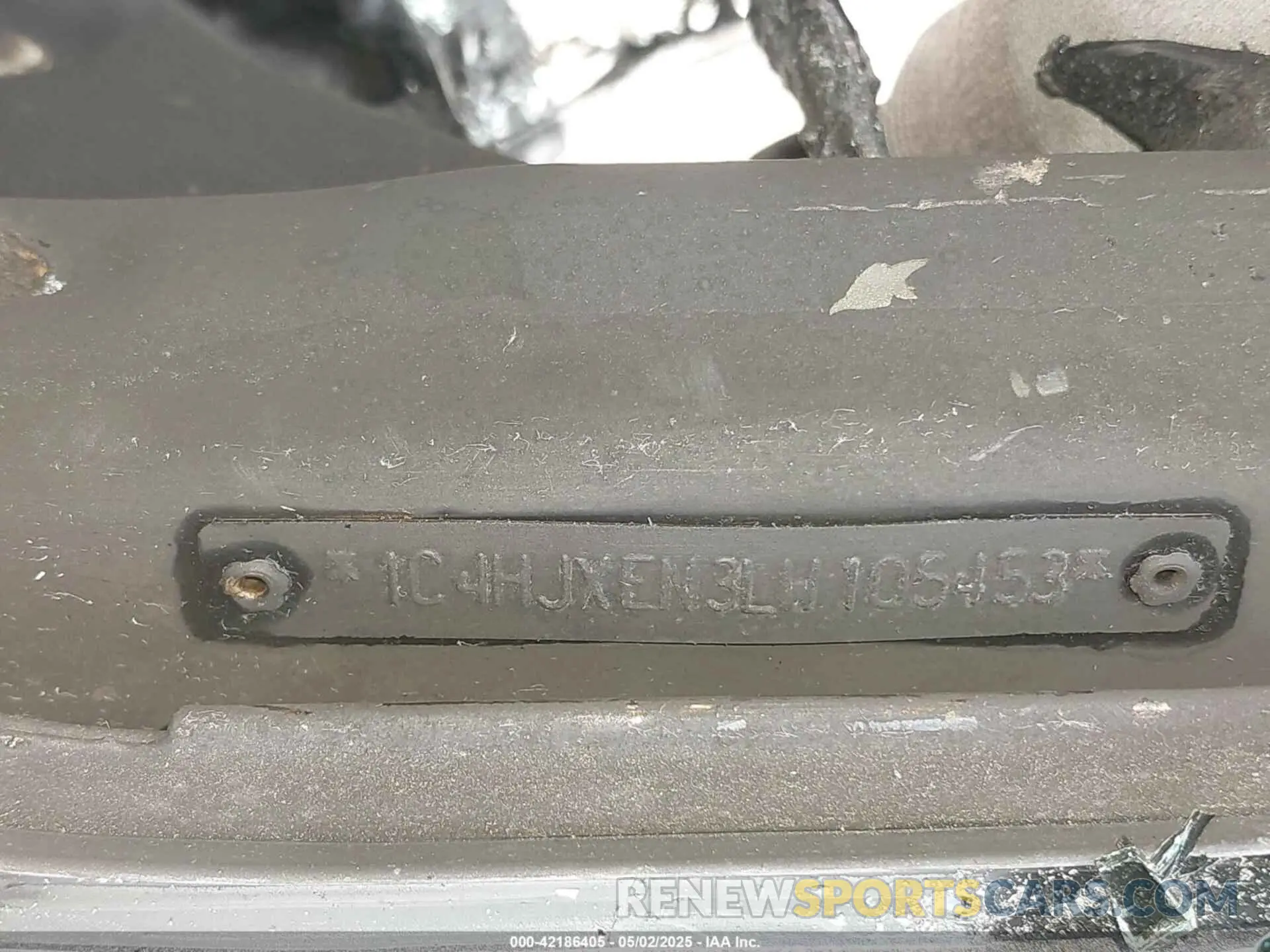9 Photograph of a damaged car 1C4HJXEN3LW105453 JEEP WRANGLER UNLIMITED 2020