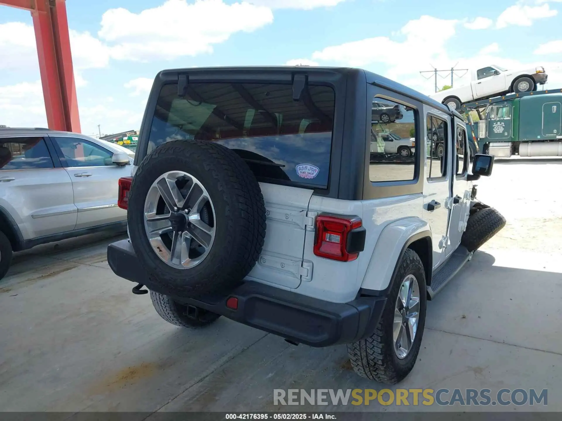 4 Photograph of a damaged car 1C4HJXEN3LW264036 JEEP WRANGLER UNLIMITED 2020
