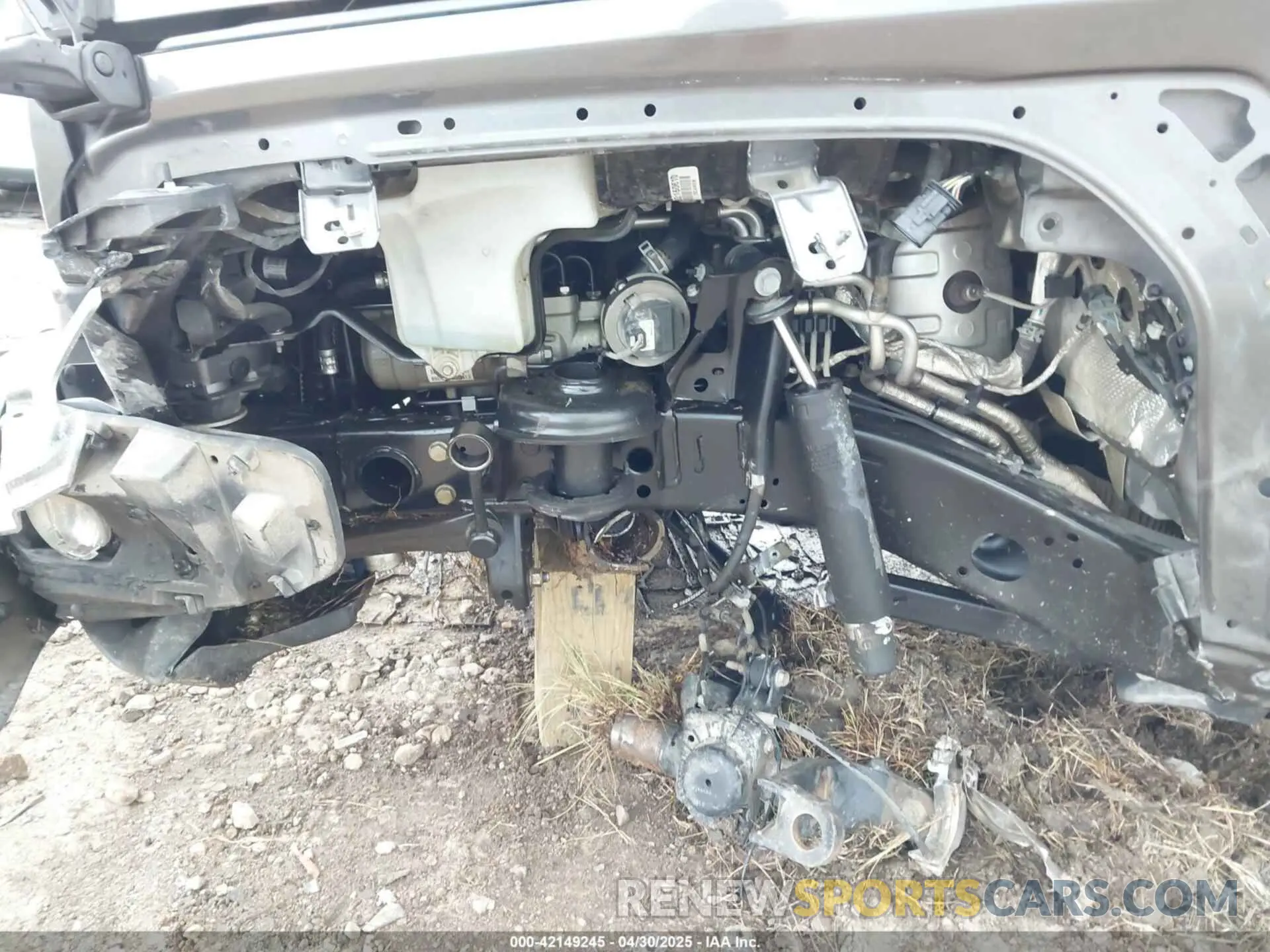 18 Photograph of a damaged car 1C4HJXEN5LW114266 JEEP WRANGLER UNLIMITED 2020