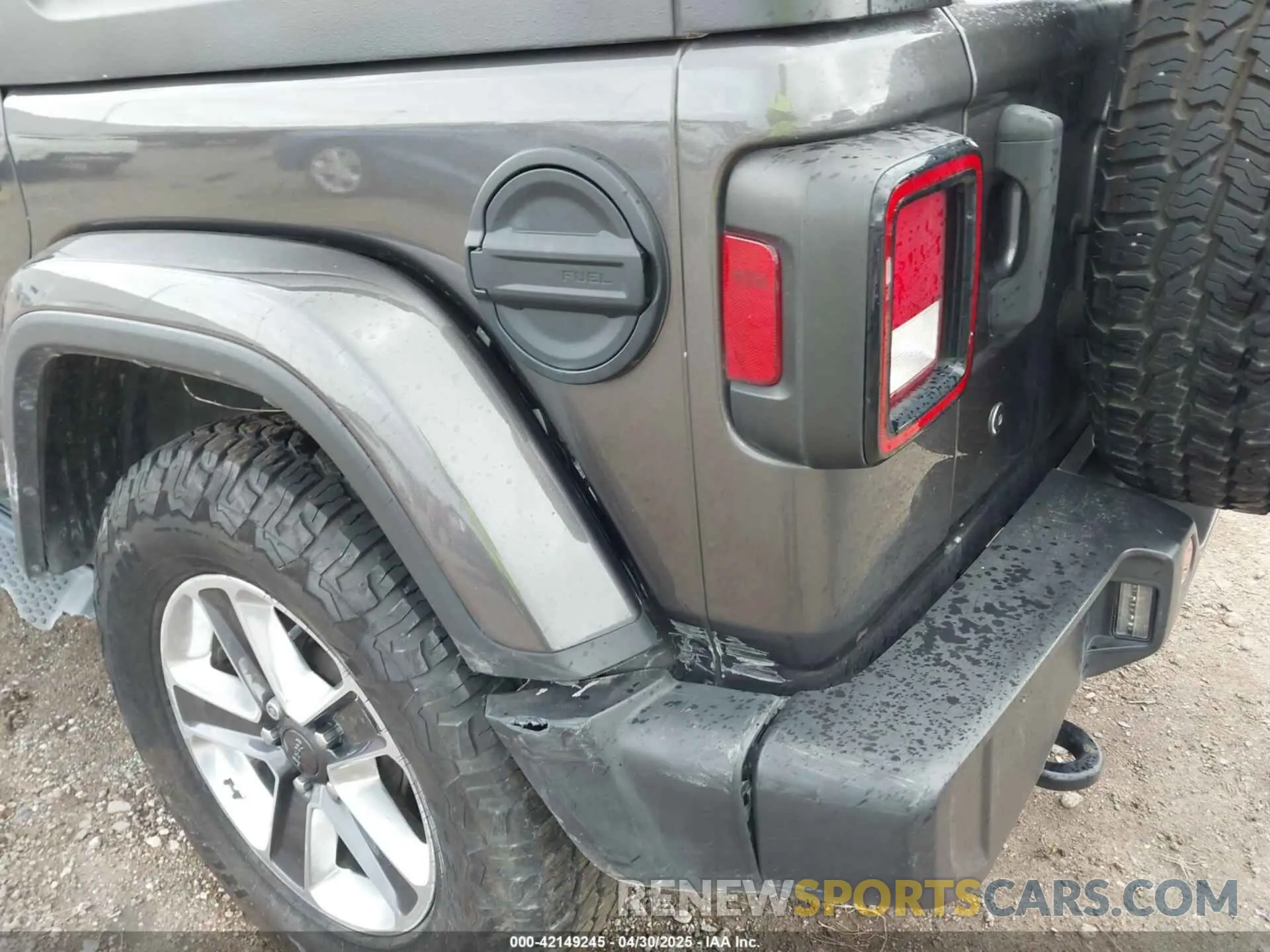 21 Photograph of a damaged car 1C4HJXEN5LW114266 JEEP WRANGLER UNLIMITED 2020