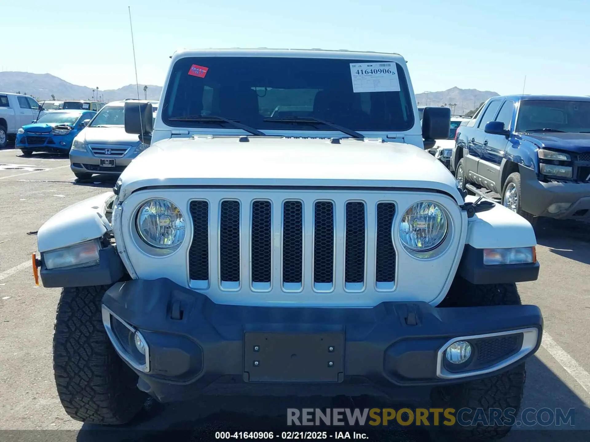 12 Photograph of a damaged car 1C4HJXEN5LW277208 JEEP WRANGLER UNLIMITED 2020