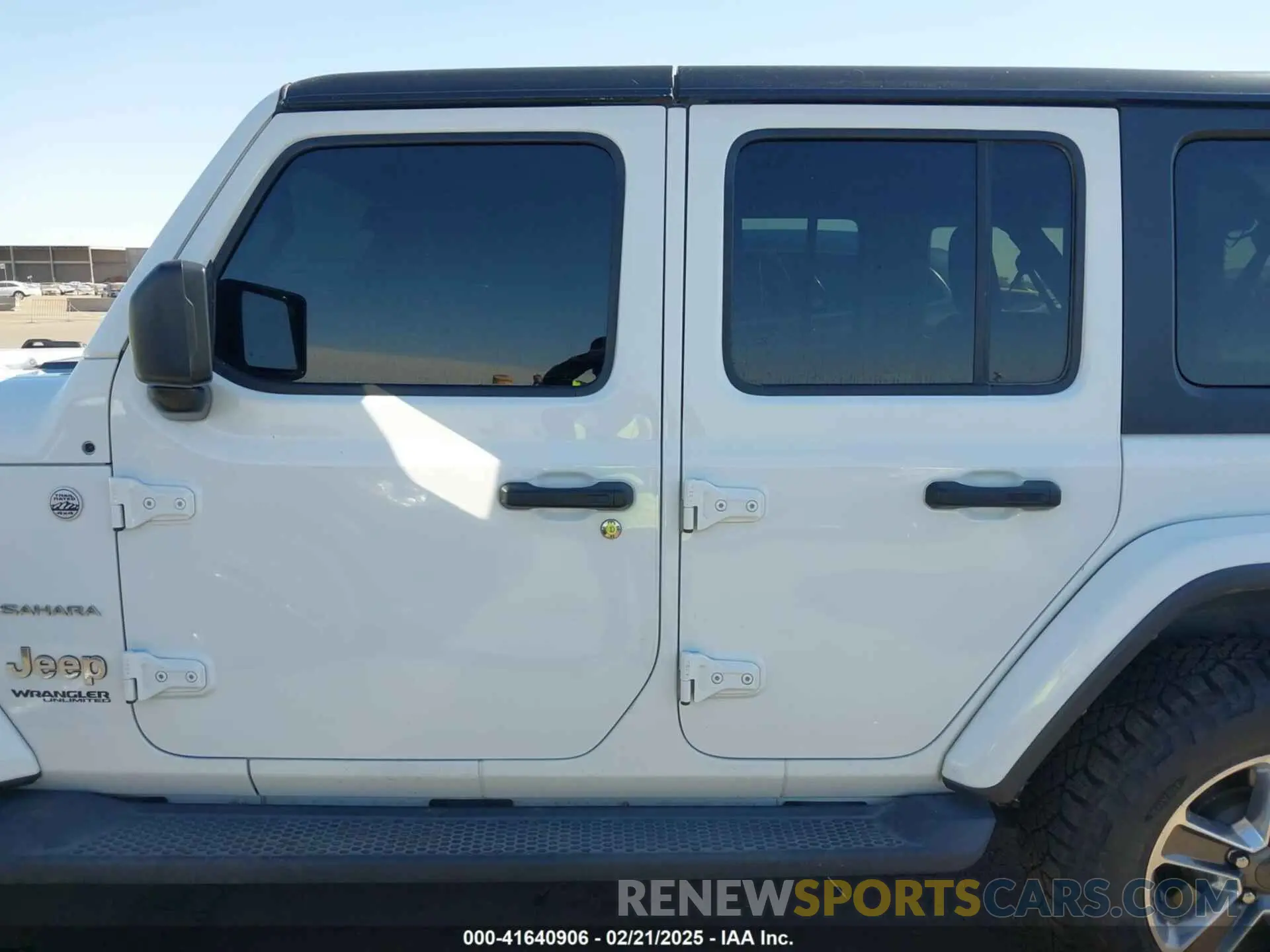 14 Photograph of a damaged car 1C4HJXEN5LW277208 JEEP WRANGLER UNLIMITED 2020