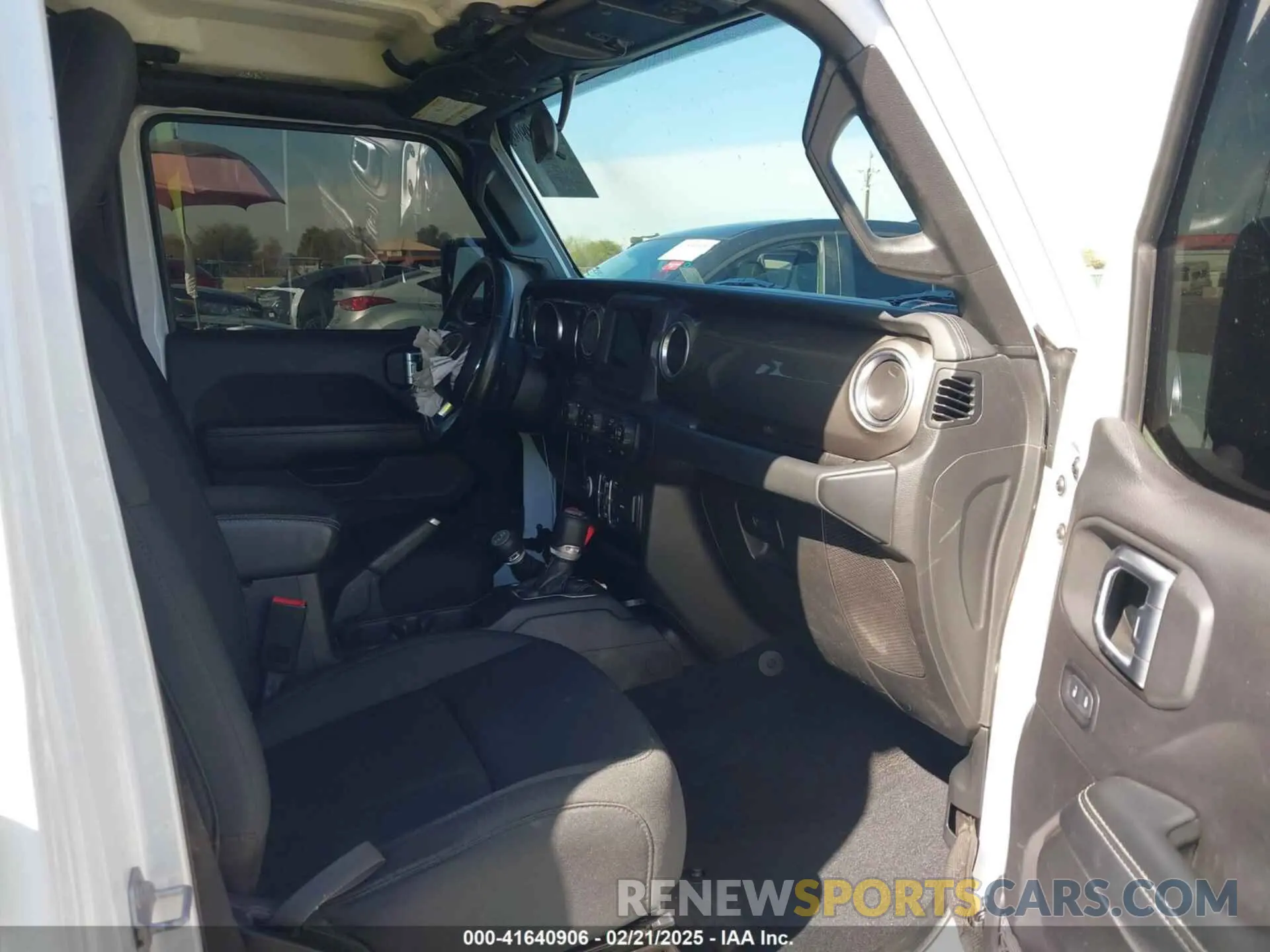 5 Photograph of a damaged car 1C4HJXEN5LW277208 JEEP WRANGLER UNLIMITED 2020