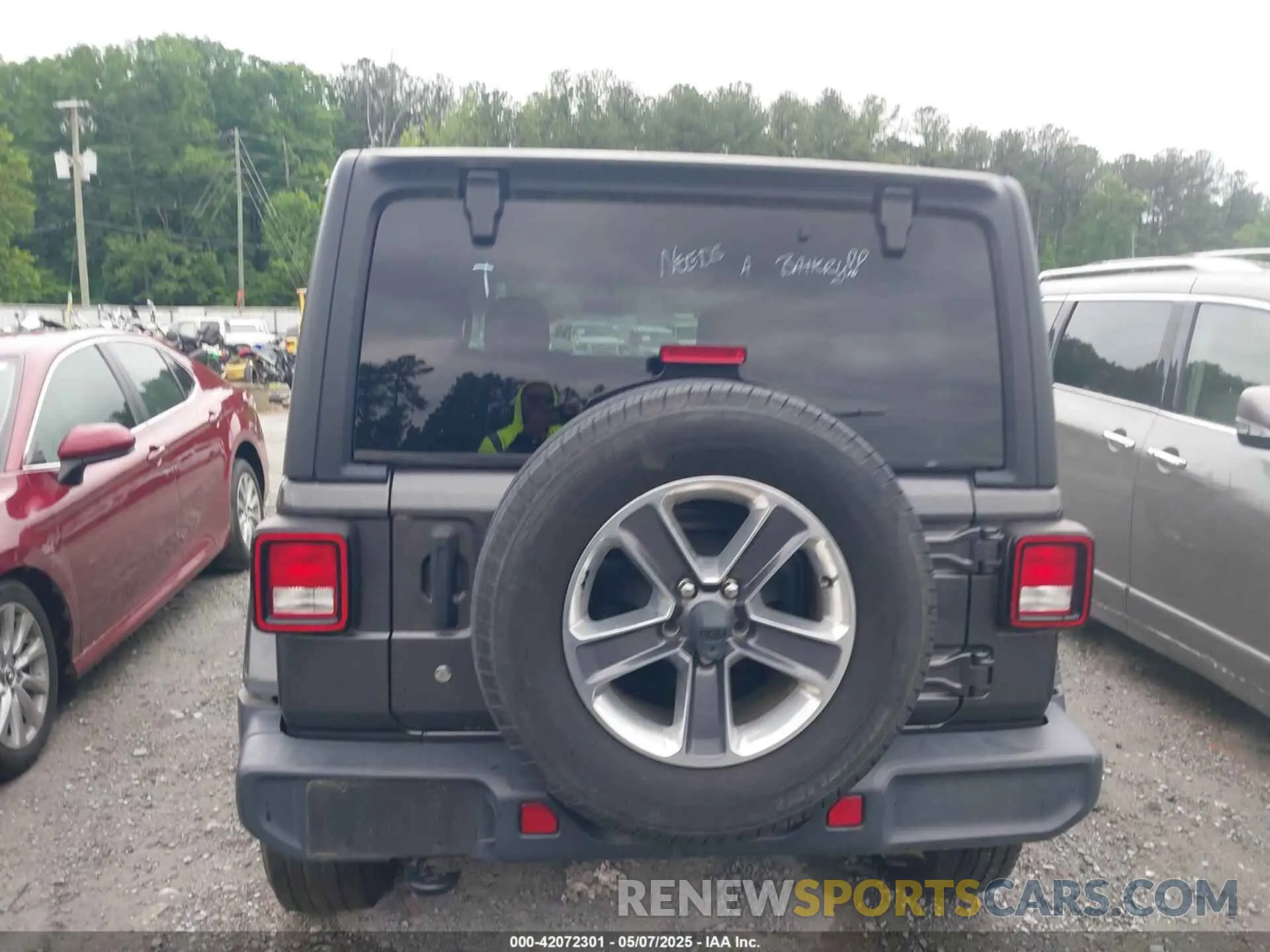 16 Photograph of a damaged car 1C4HJXEN6LW199005 JEEP WRANGLER UNLIMITED 2020