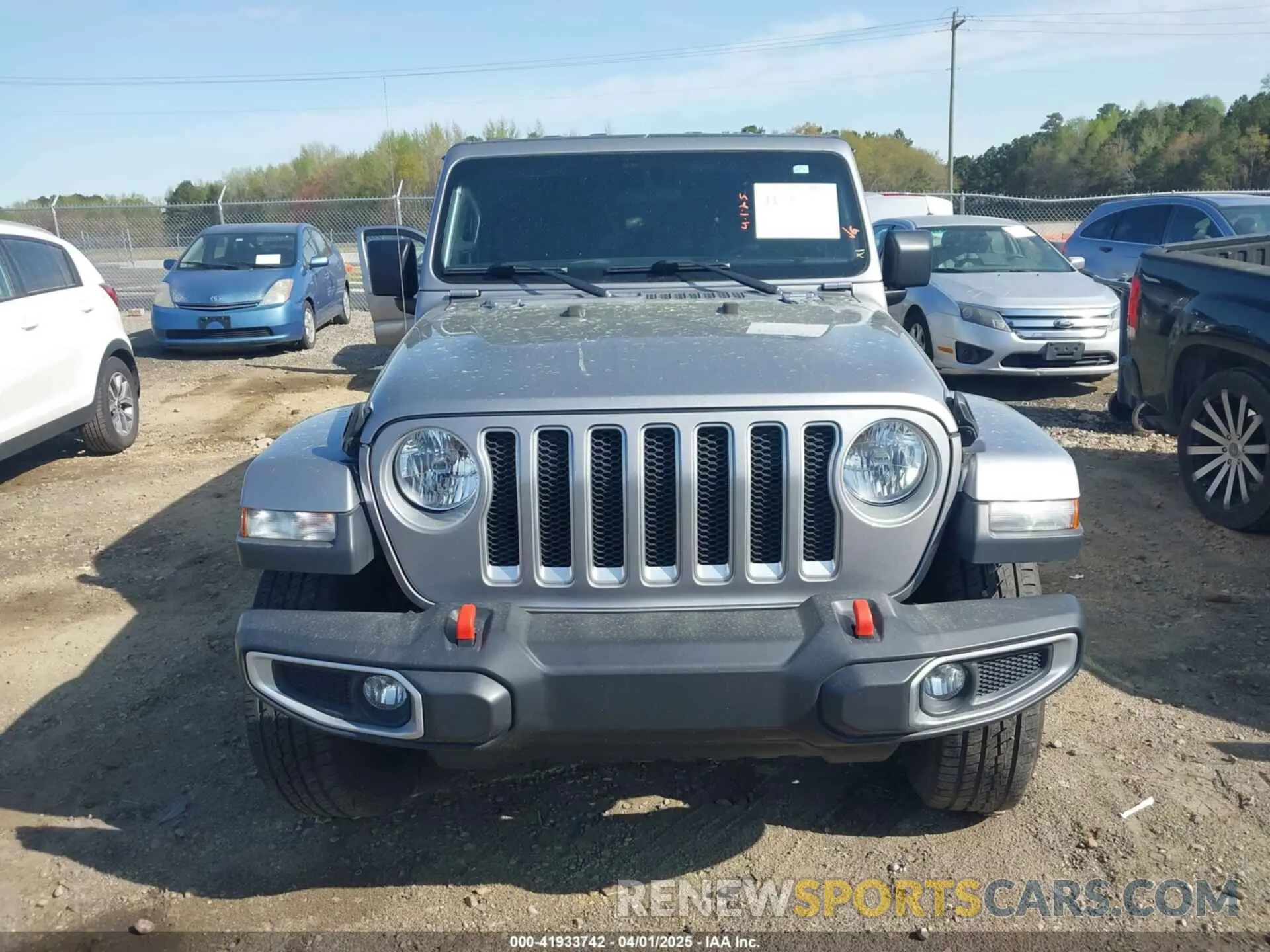 12 Photograph of a damaged car 1C4HJXEN6LW204560 JEEP WRANGLER UNLIMITED 2020