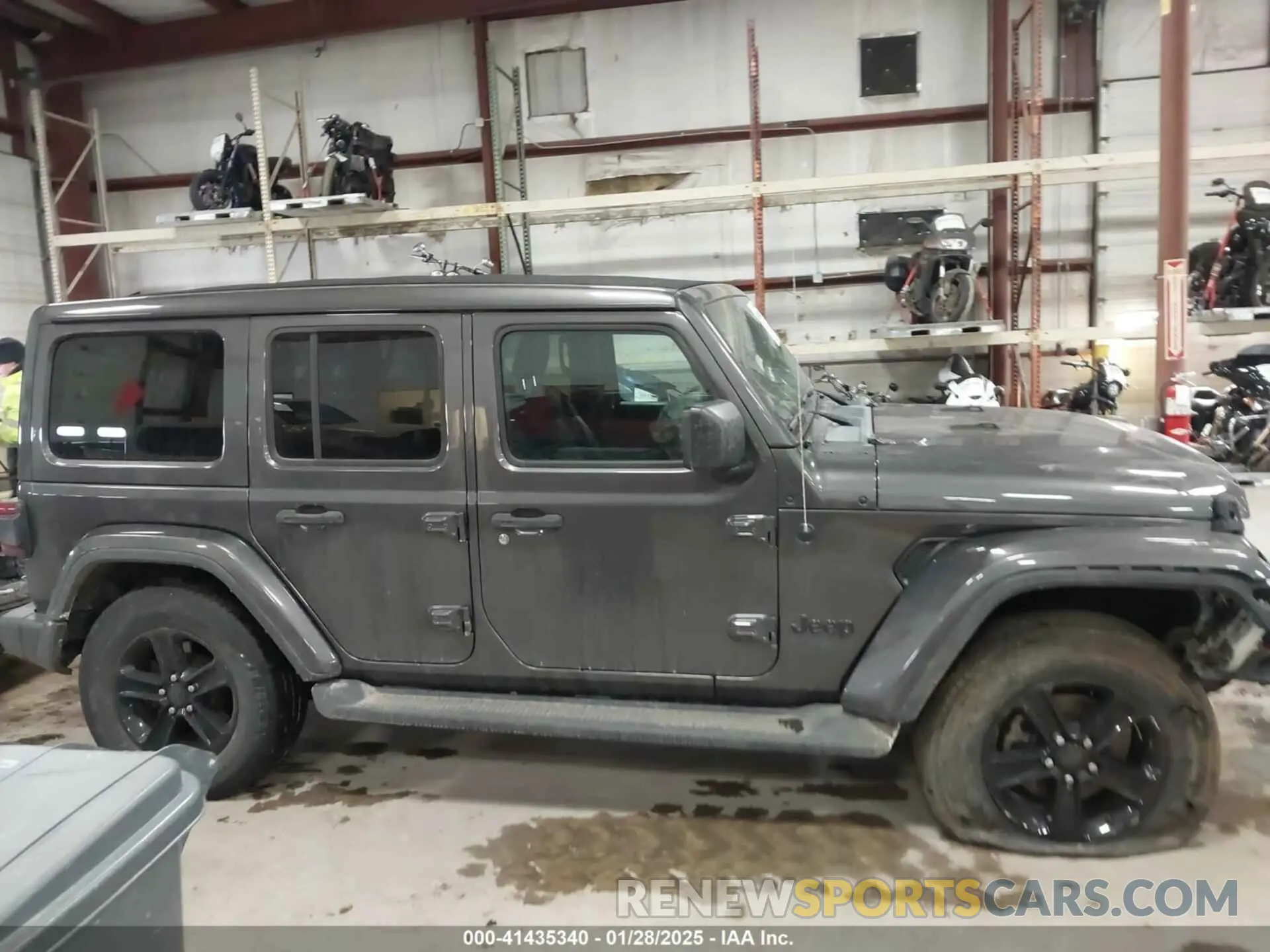 13 Photograph of a damaged car 1C4HJXEN8LW293757 JEEP WRANGLER UNLIMITED 2020