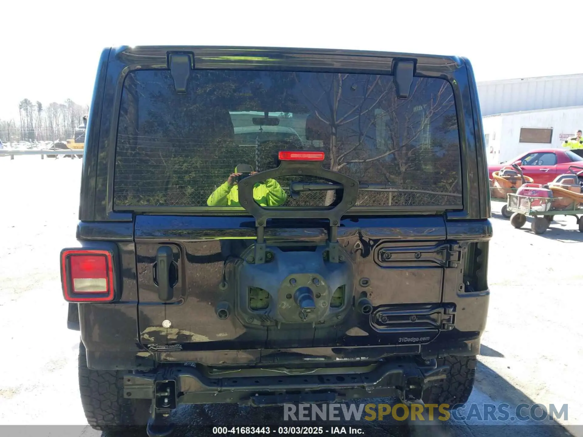 16 Photograph of a damaged car 1C4HJXEN9LW145262 JEEP WRANGLER UNLIMITED 2020