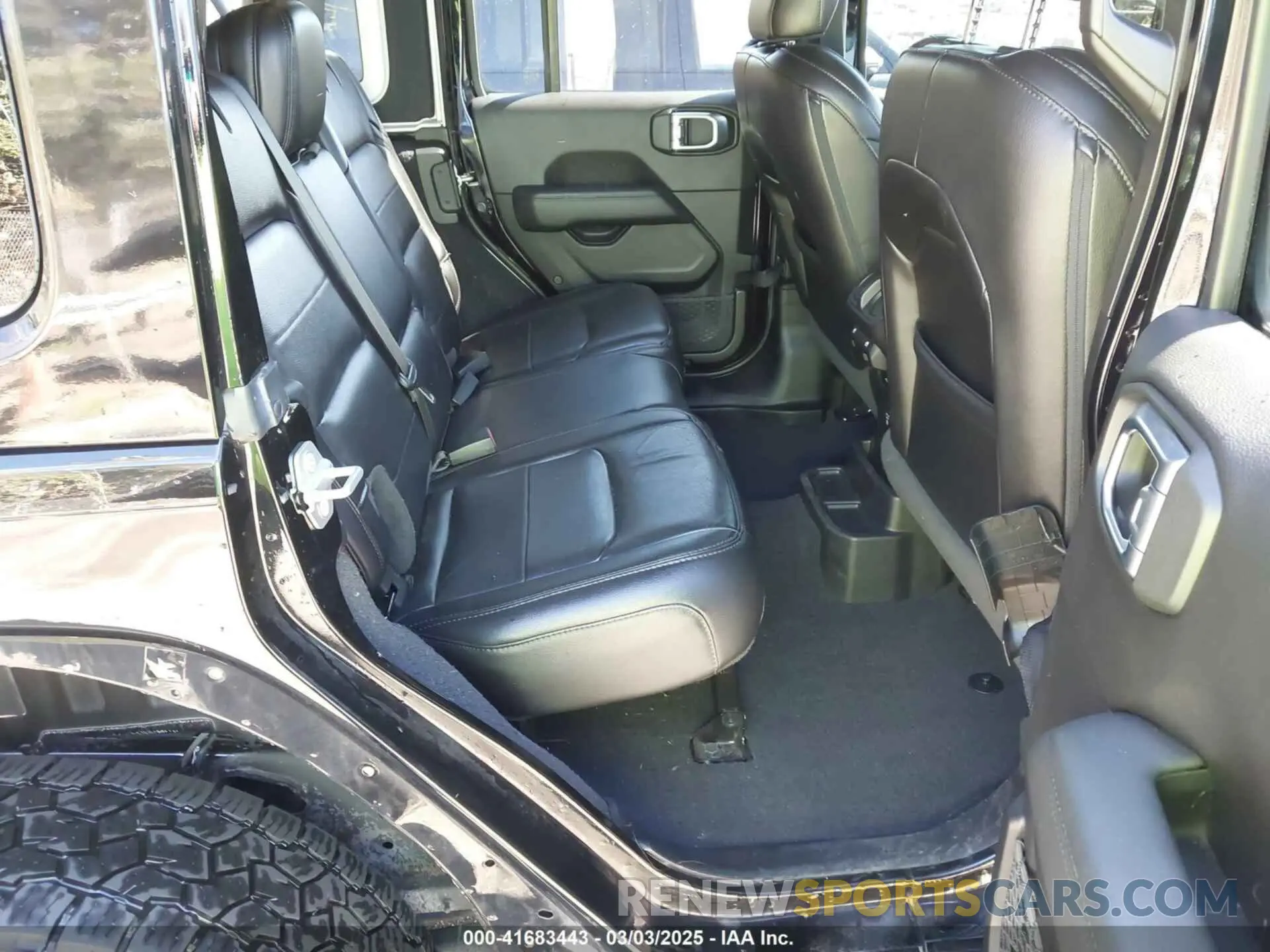 8 Photograph of a damaged car 1C4HJXEN9LW145262 JEEP WRANGLER UNLIMITED 2020