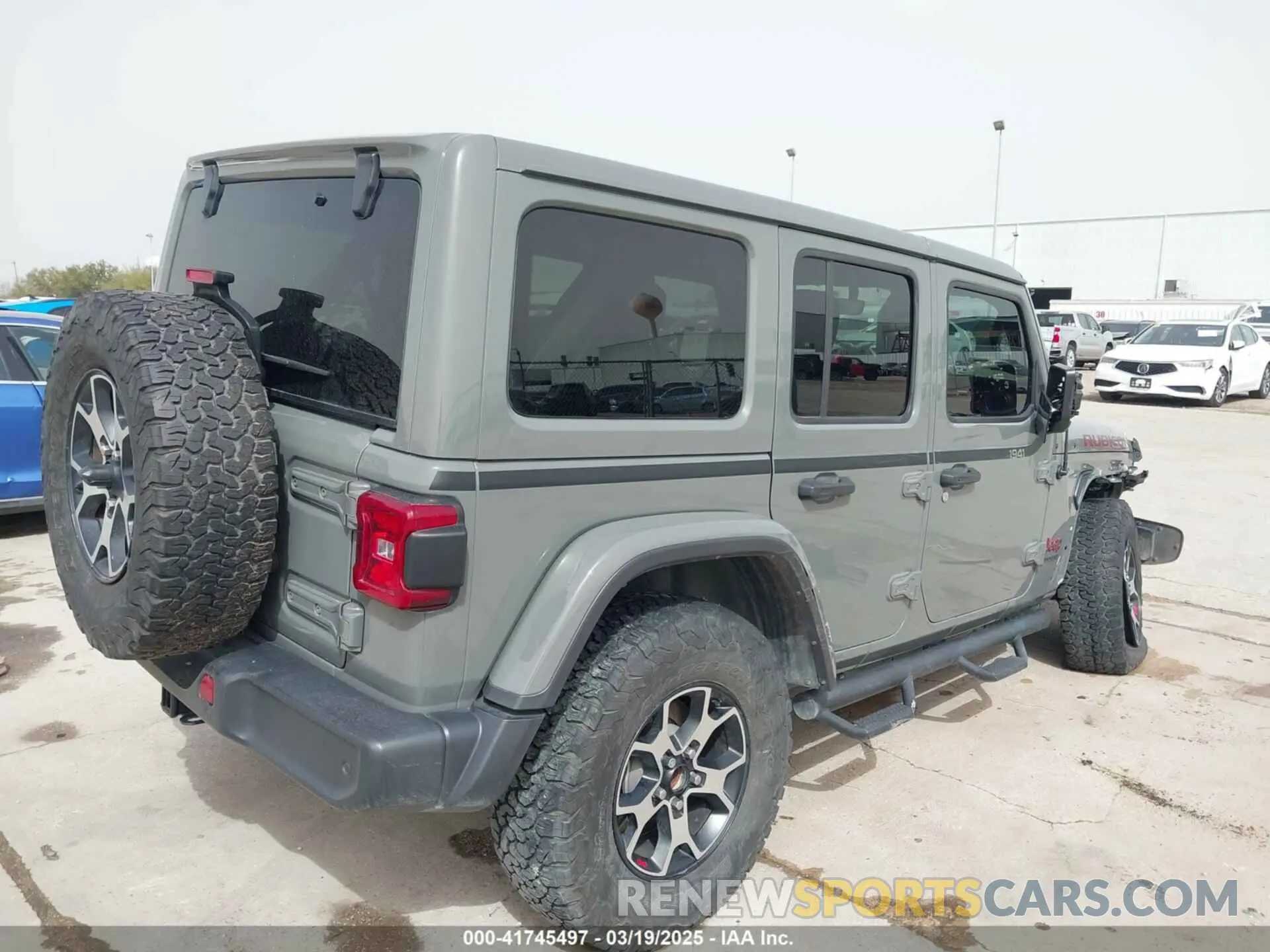 4 Photograph of a damaged car 1C4HJXFG2LW267154 JEEP WRANGLER UNLIMITED 2020