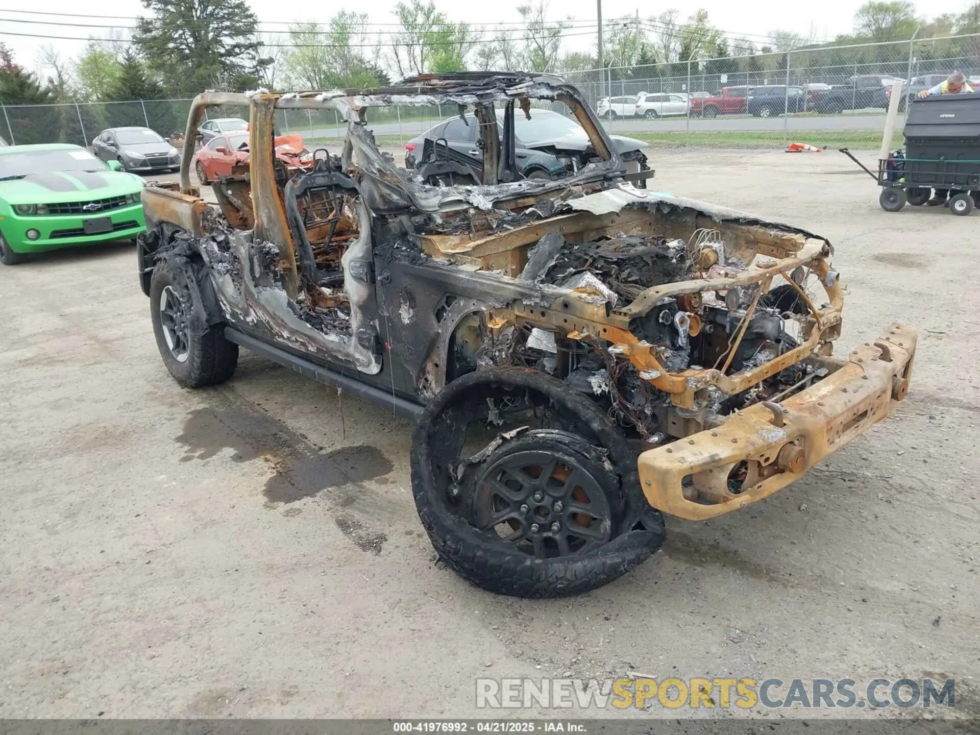 1 Фотография поврежденного автомобиля 1C4HJXFN4LW223932 JEEP WRANGLER UNLIMITED 2020