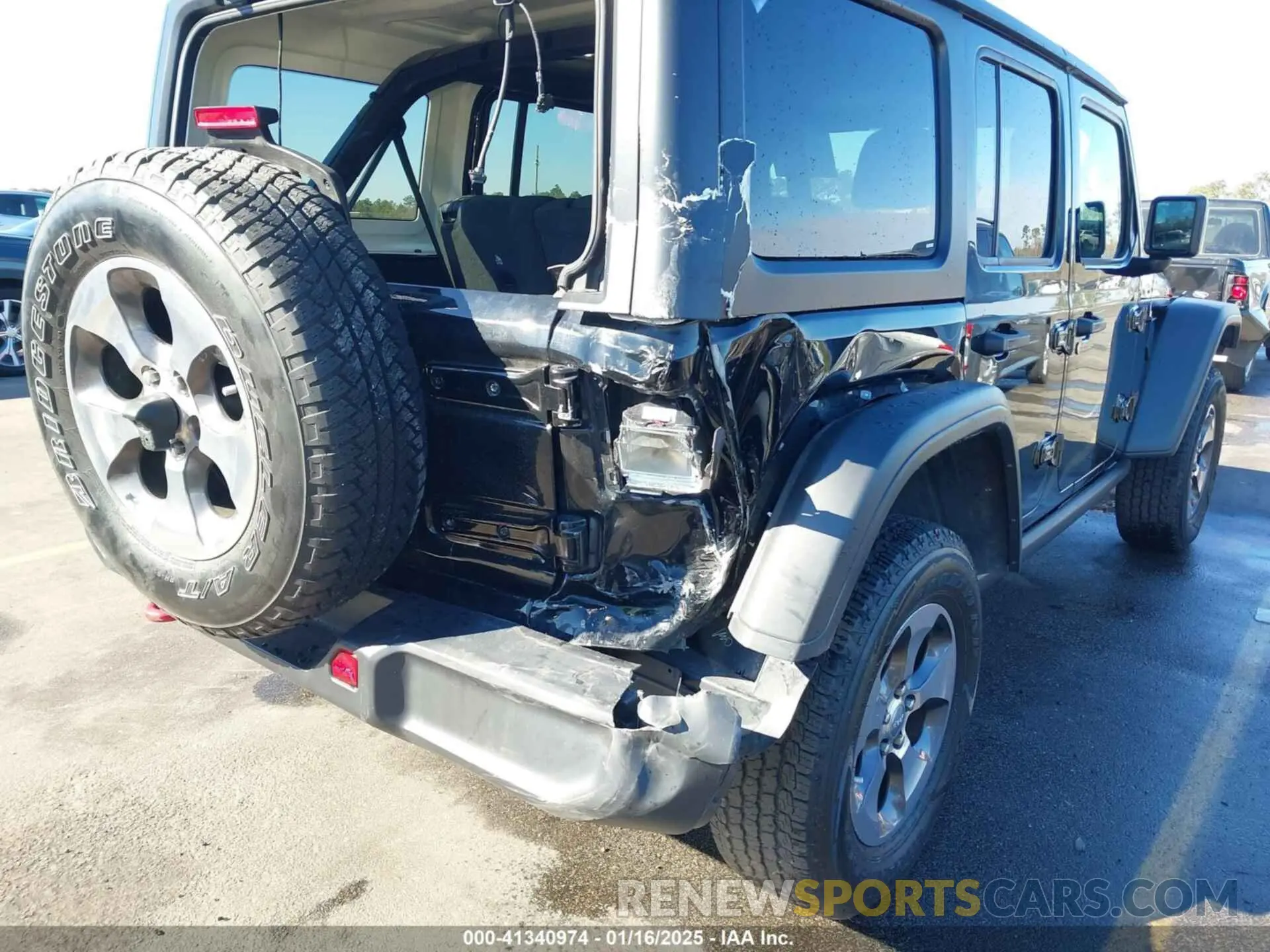 6 Photograph of a damaged car 1C4HJXFN4LW283872 JEEP WRANGLER UNLIMITED 2020