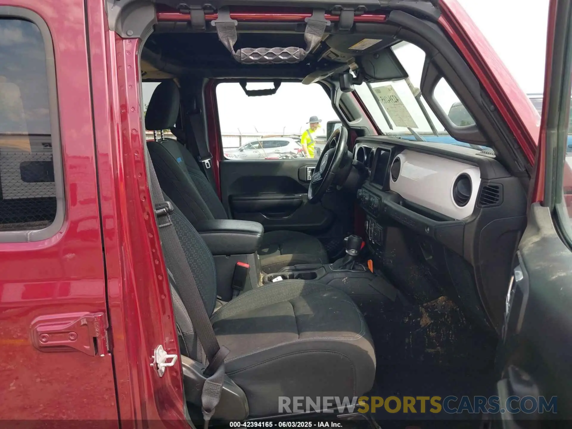5 Photograph of a damaged car 1C4HJXDG0MW709711 JEEP WRANGLER UNLIMITED 2021