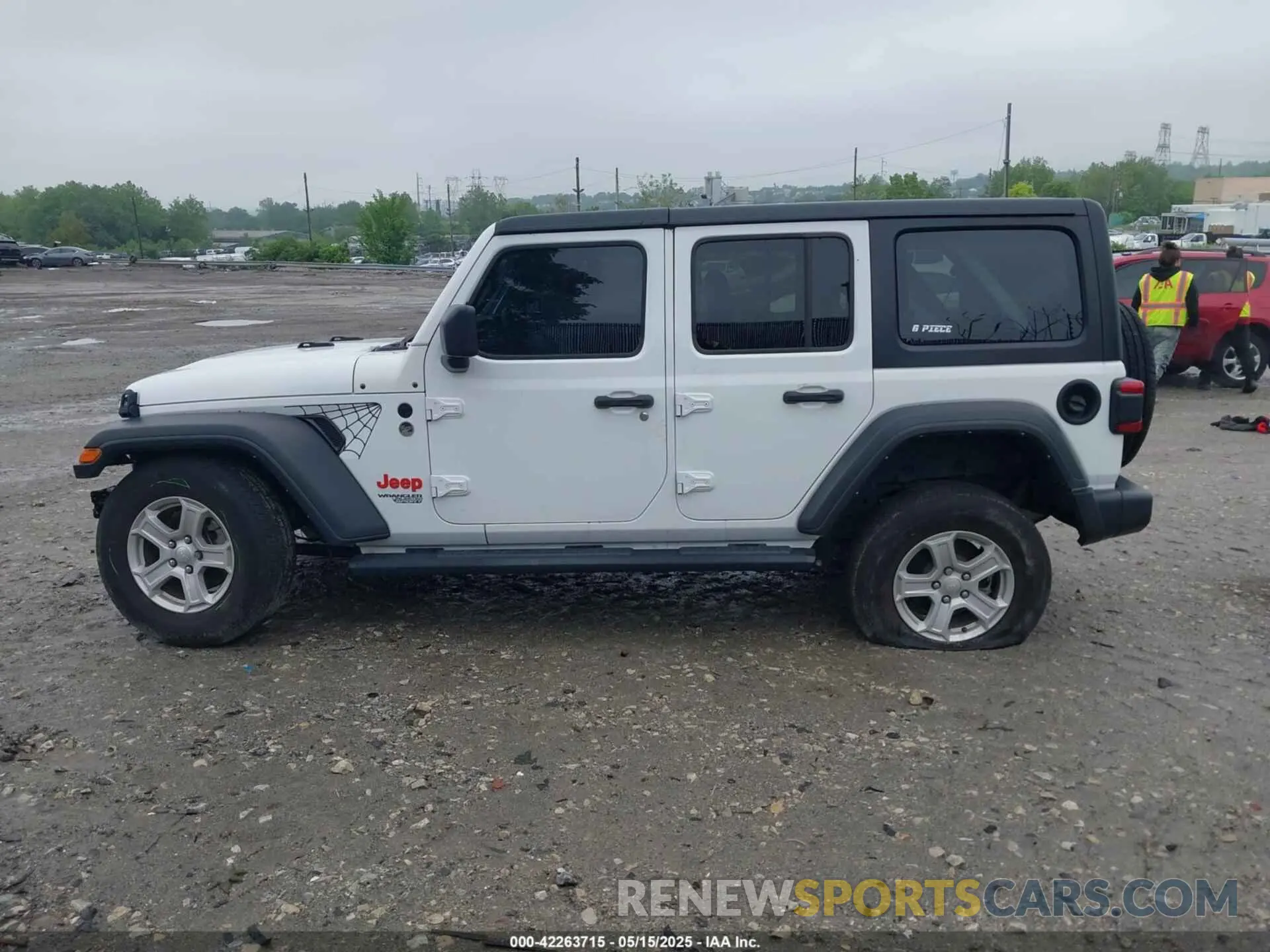 14 Photograph of a damaged car 1C4HJXDG1MW850478 JEEP WRANGLER UNLIMITED 2021