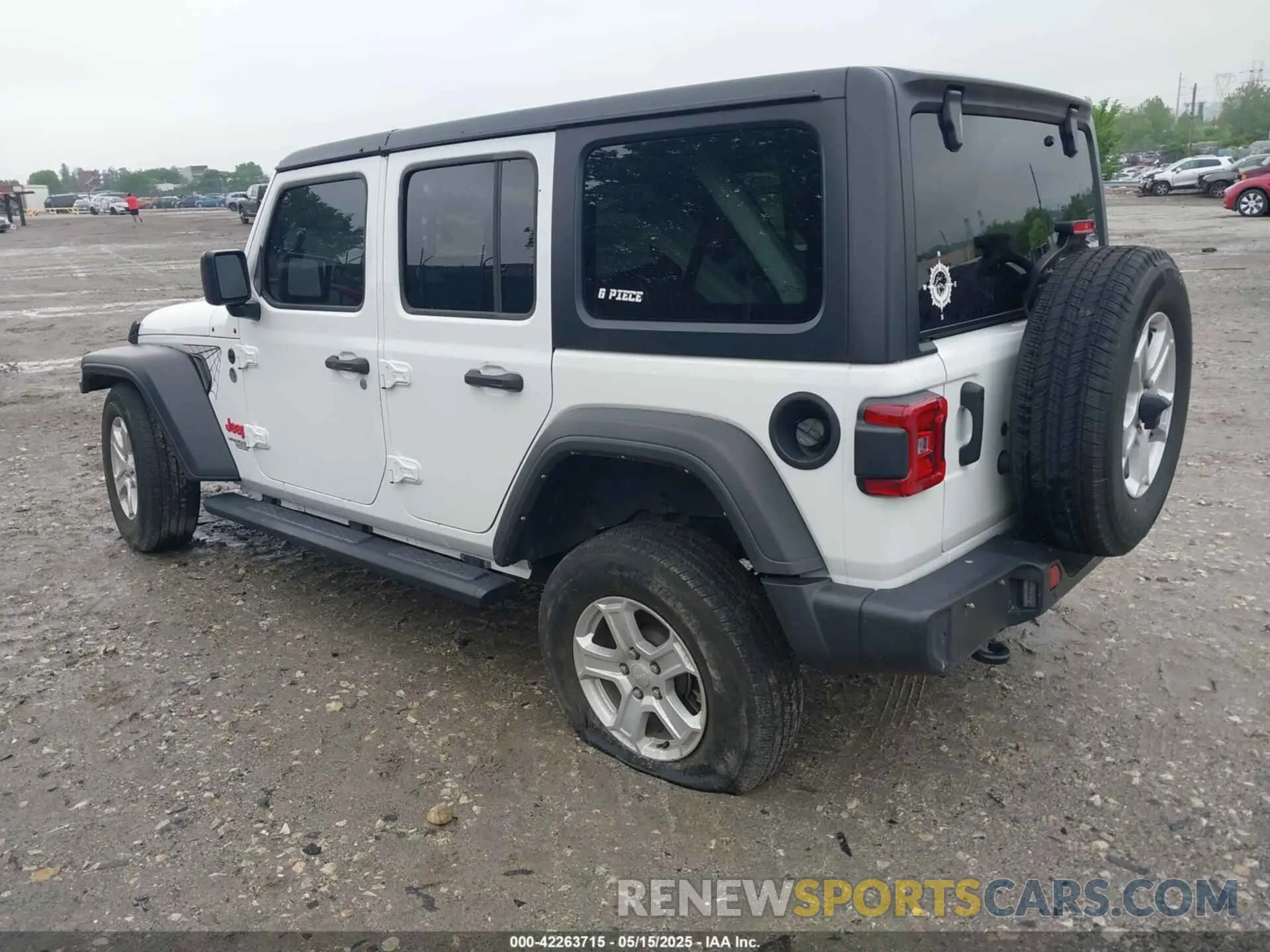 3 Photograph of a damaged car 1C4HJXDG1MW850478 JEEP WRANGLER UNLIMITED 2021