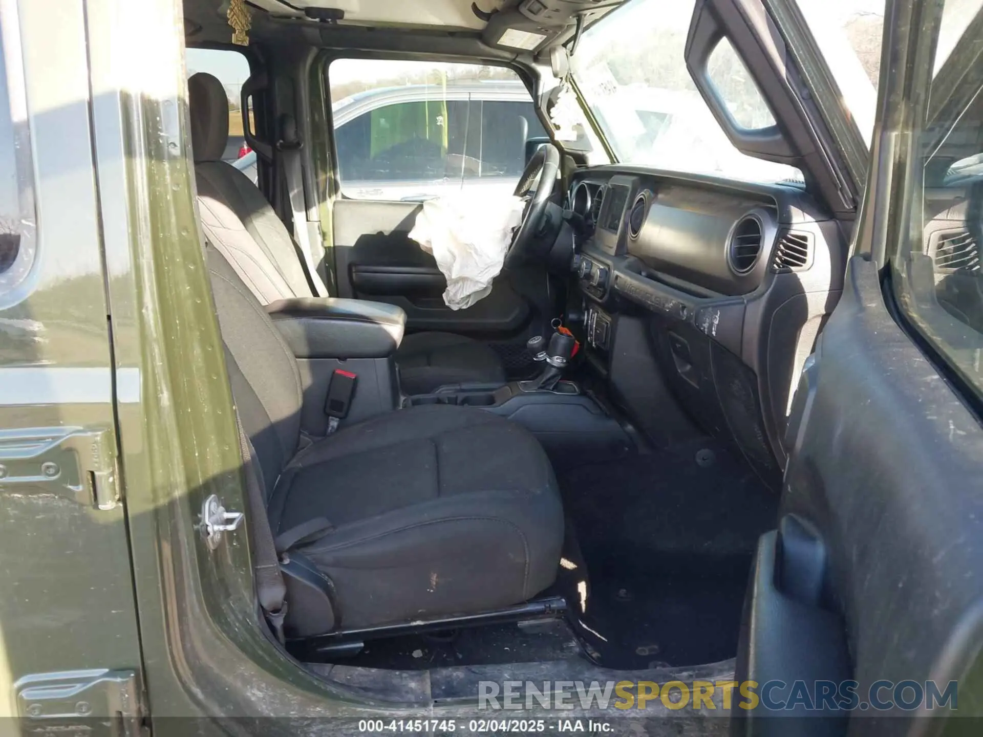 5 Photograph of a damaged car 1C4HJXDG2MW519649 JEEP WRANGLER UNLIMITED 2021