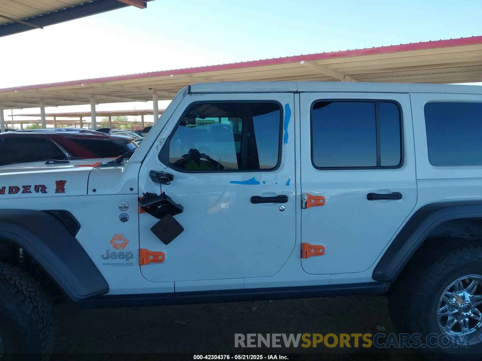 6 Photograph of a damaged car 1C4HJXDG2MW575235 JEEP WRANGLER UNLIMITED 2021