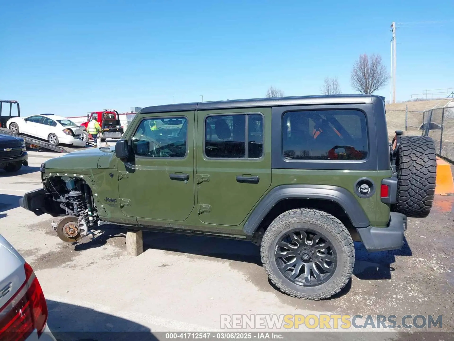 14 Photograph of a damaged car 1C4HJXDG2MW814413 JEEP WRANGLER UNLIMITED 2021