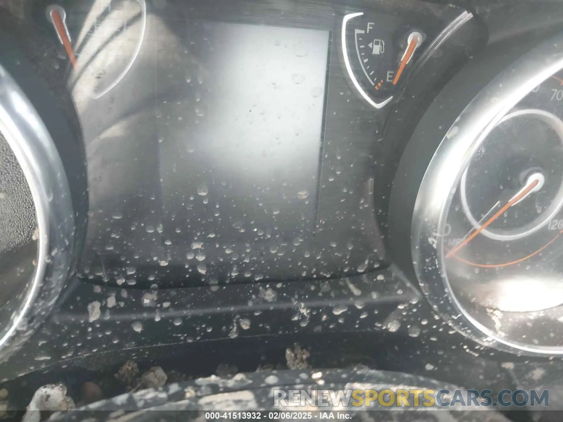 14 Photograph of a damaged car 1C4HJXDG3MW519031 JEEP WRANGLER UNLIMITED 2021