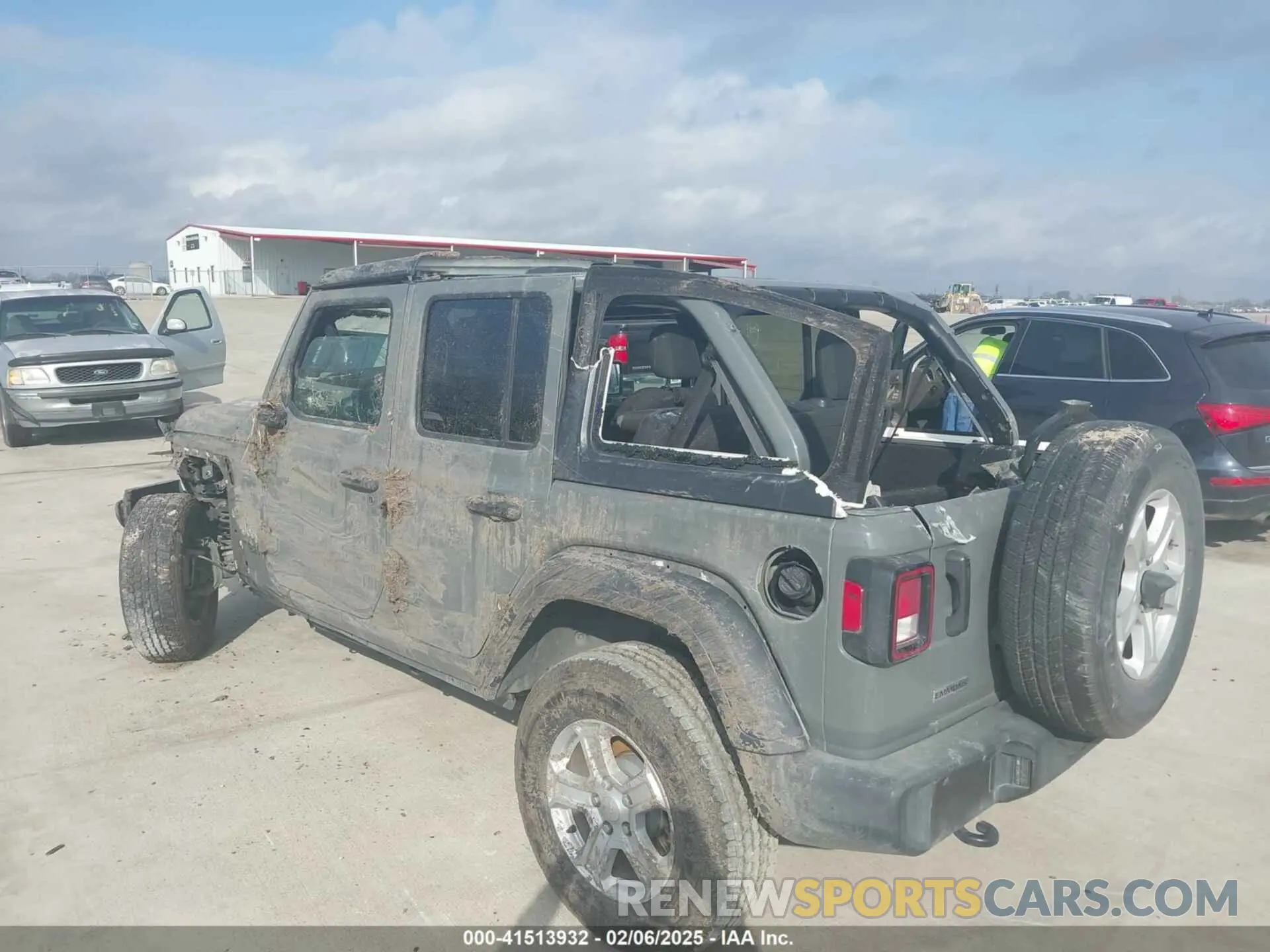 17 Photograph of a damaged car 1C4HJXDG3MW519031 JEEP WRANGLER UNLIMITED 2021
