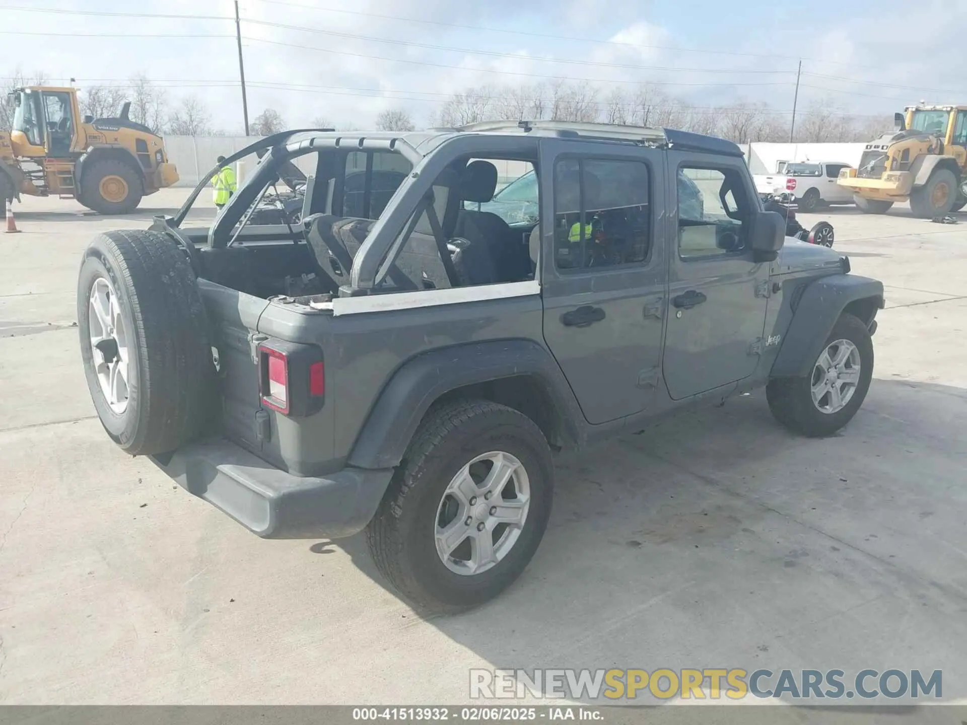 4 Photograph of a damaged car 1C4HJXDG3MW519031 JEEP WRANGLER UNLIMITED 2021