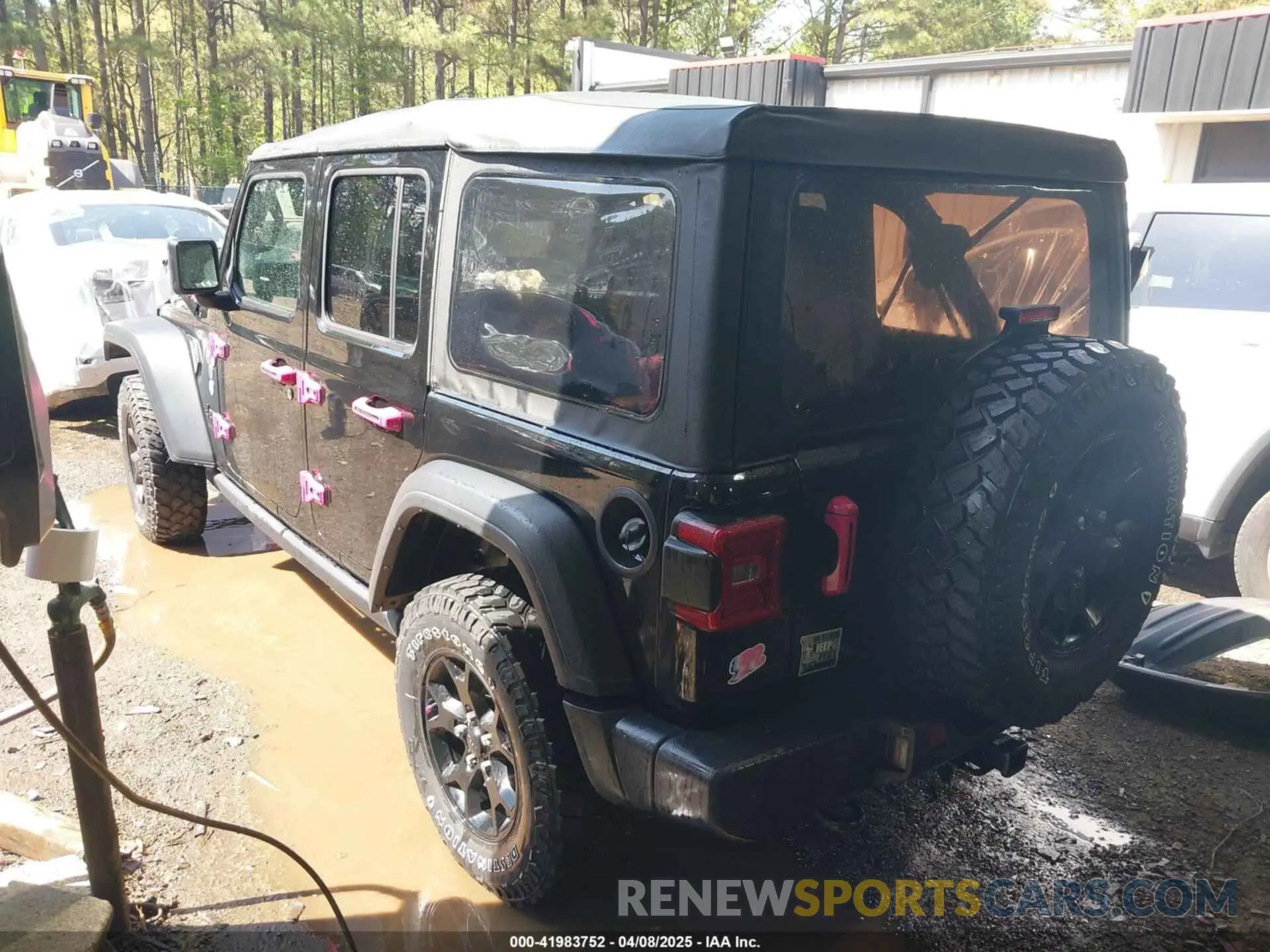 3 Фотография поврежденного автомобиля 1C4HJXDG7MW714968 JEEP WRANGLER UNLIMITED 2021